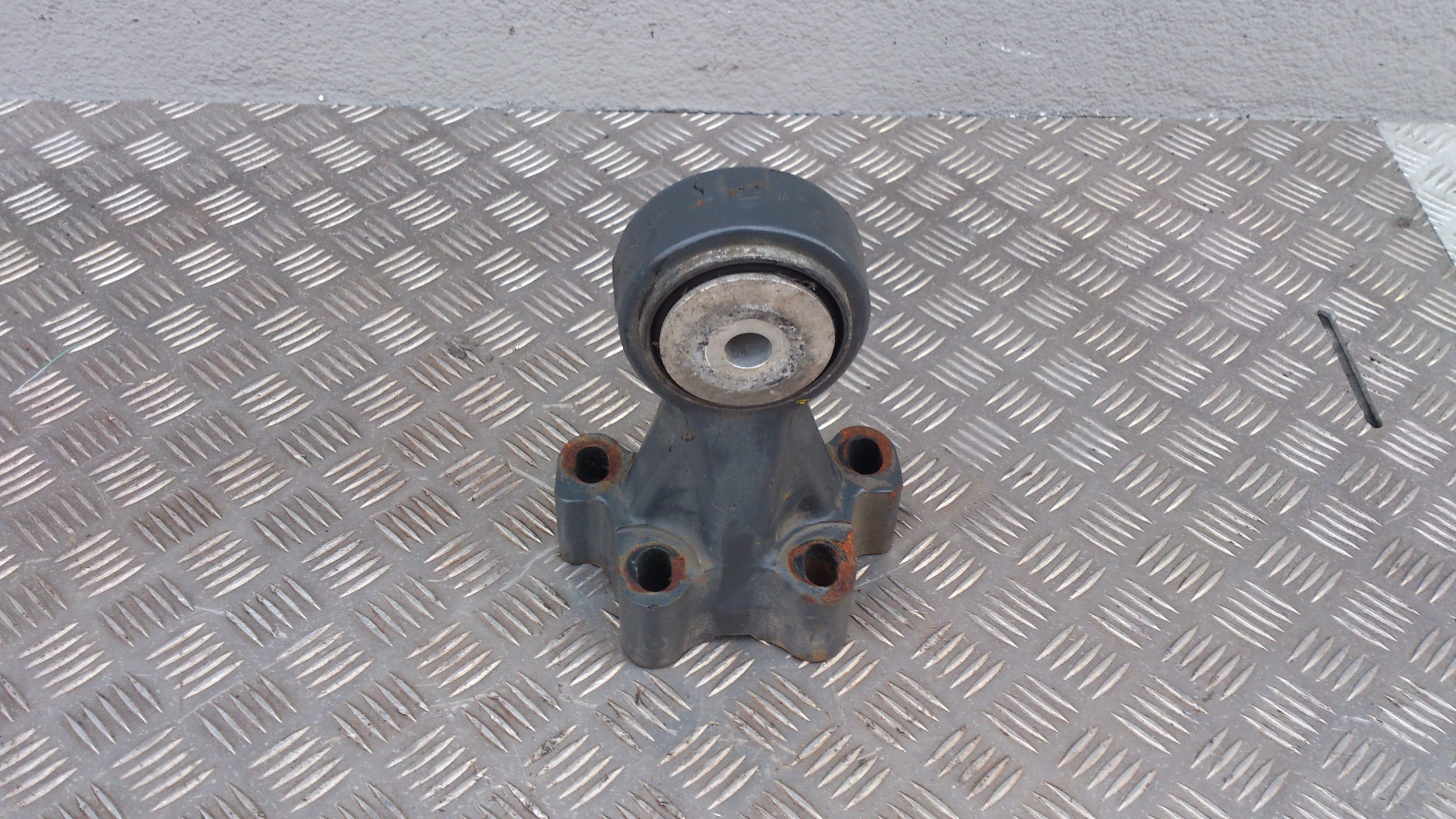 WSPORNIK ŁAPA KABINY DAF XF 105 - obrazek 4