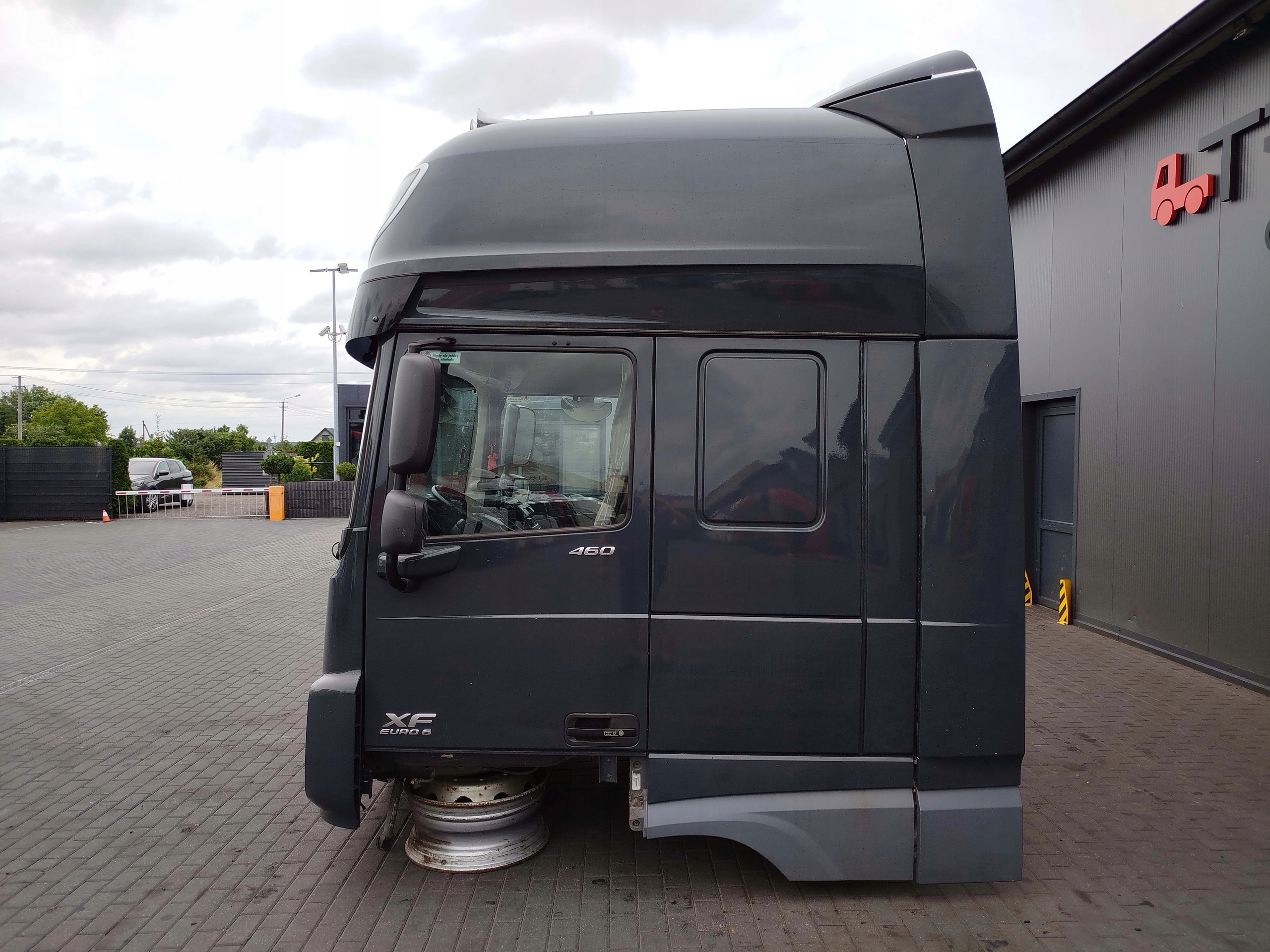 KABINA DAF XF 106 - obrazek 6