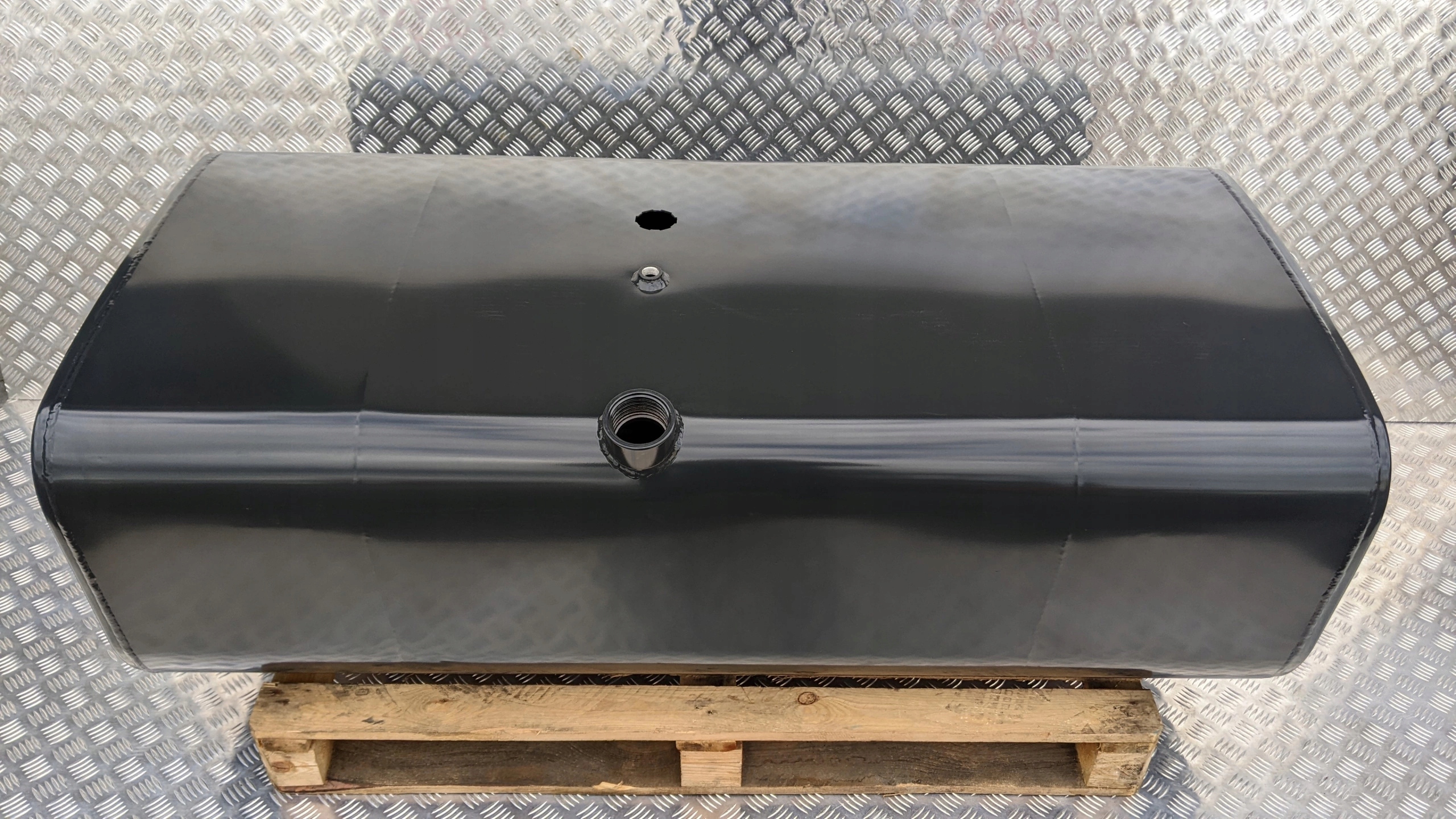 ZBIORNIK PALIWA ALUMINIOWY 450 LITRÓW SCANIA LOW D