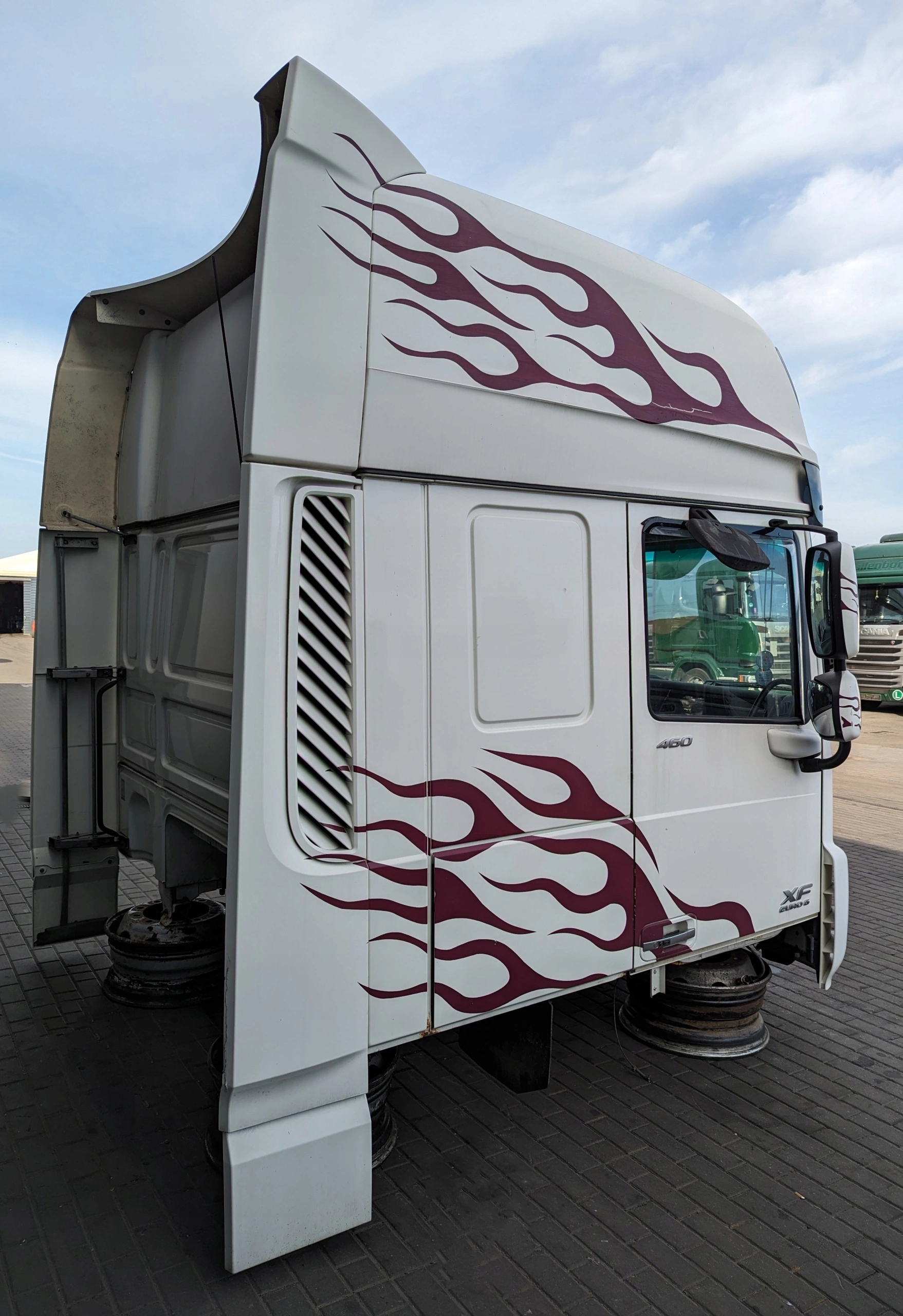 KABINA DAF XF 106 - obrazek 5