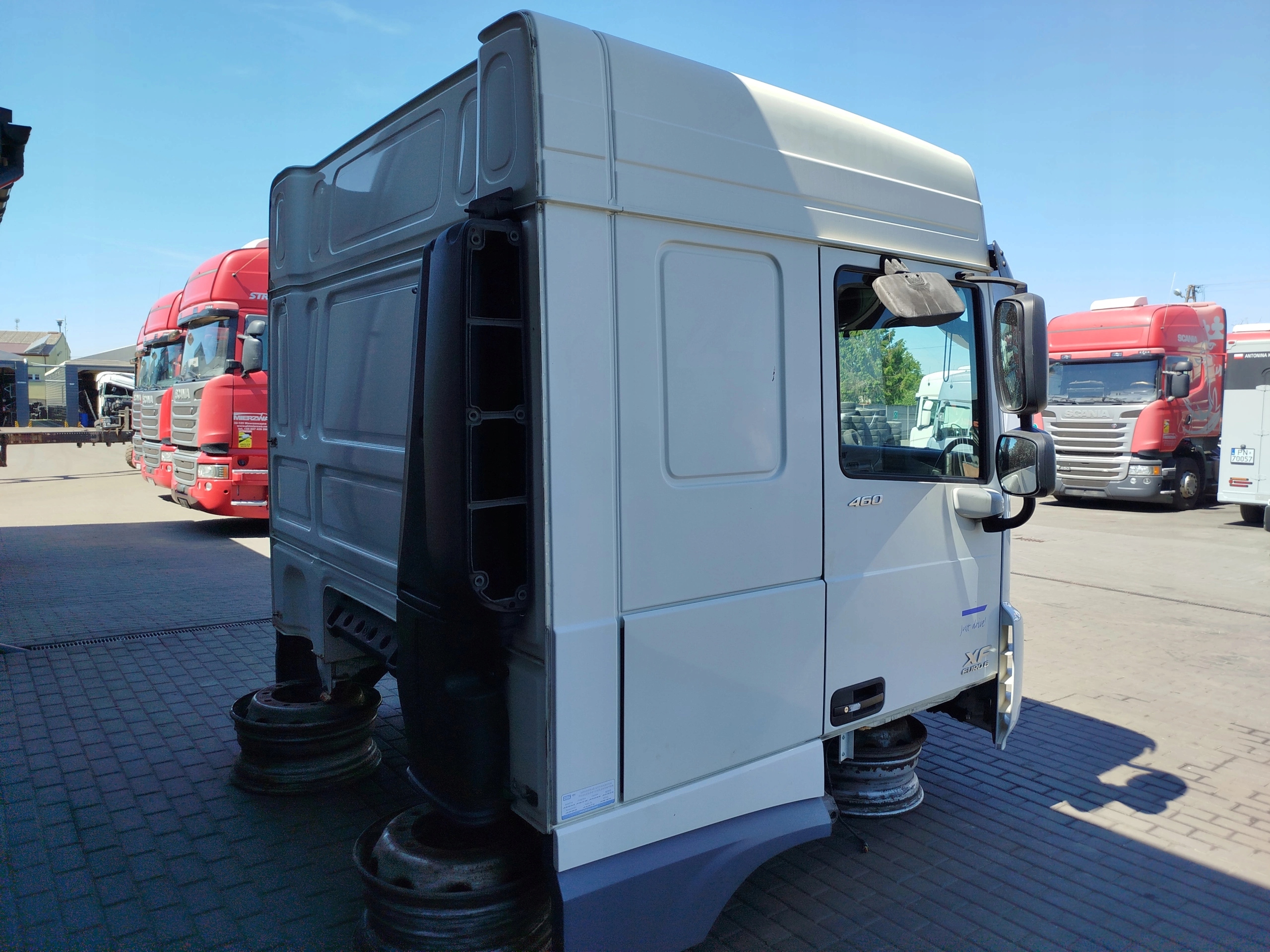 KABINA DAF XF 106 SC PRZED LIFT - obrazek 6