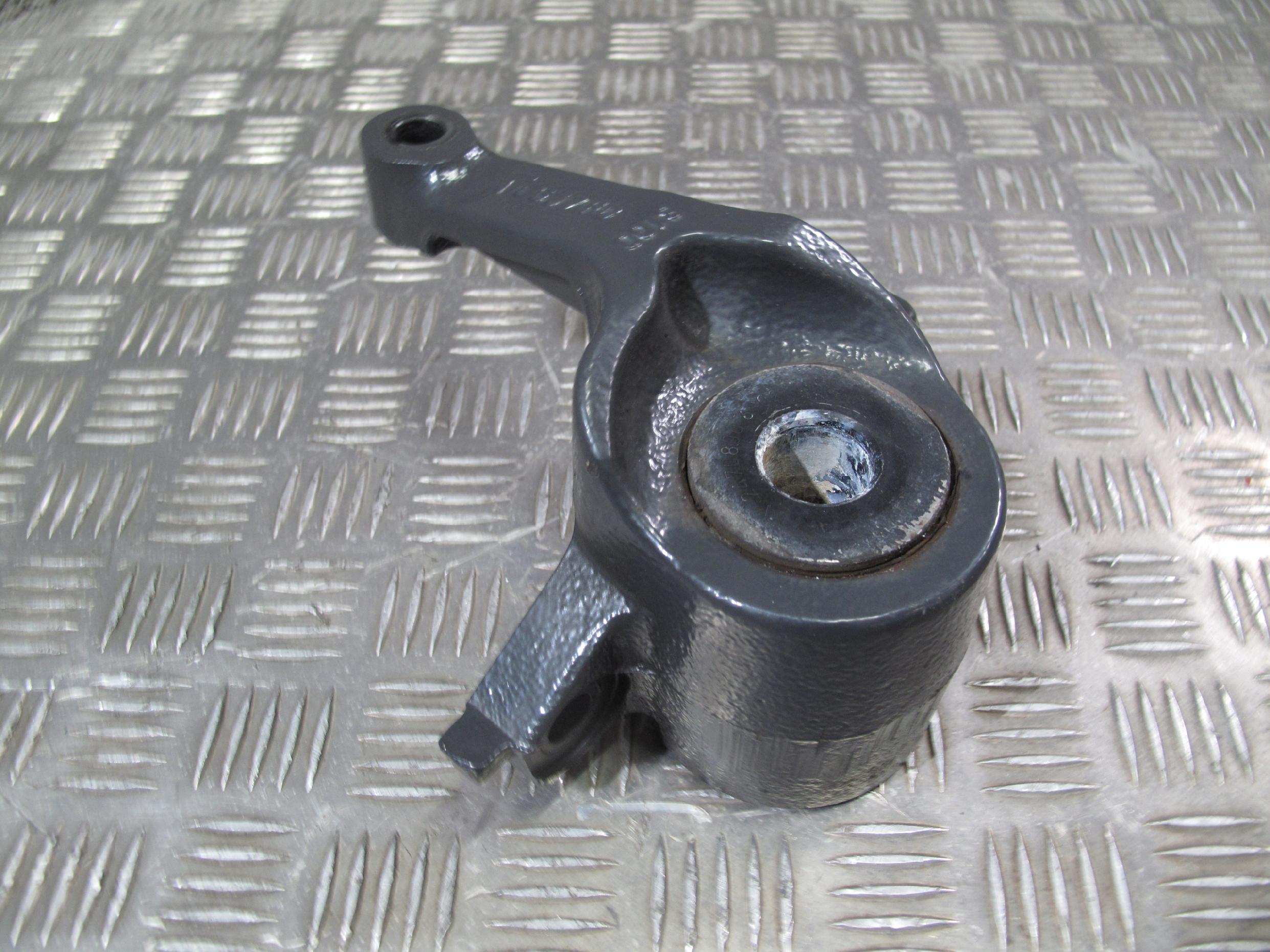 UCHWYT RESORA MOCOWANIE ŁAPA SCANIA R S - obrazek 5