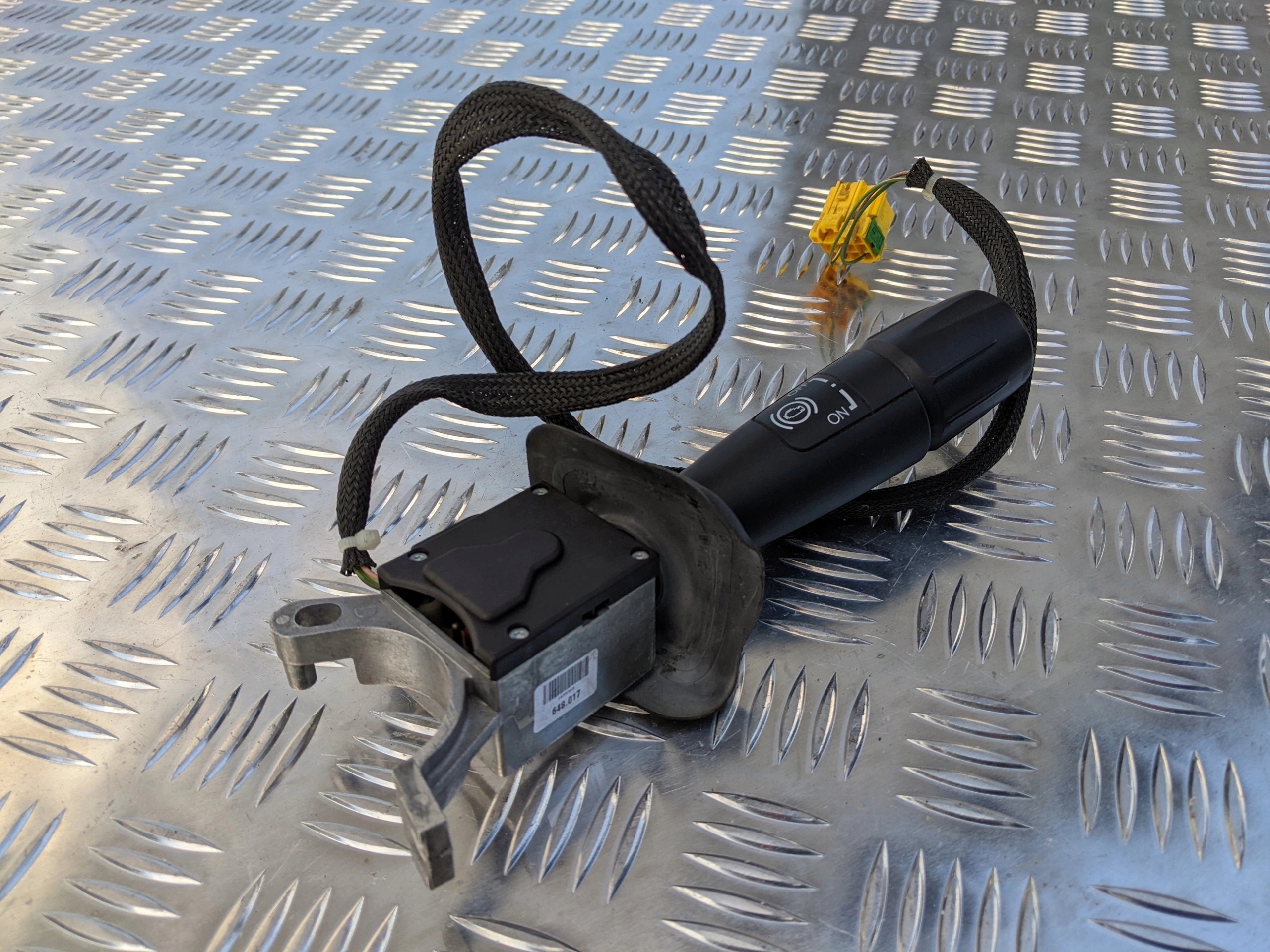 PRZEŁĄCZNIK MANETKA DAF XF 105 - obrazek 2