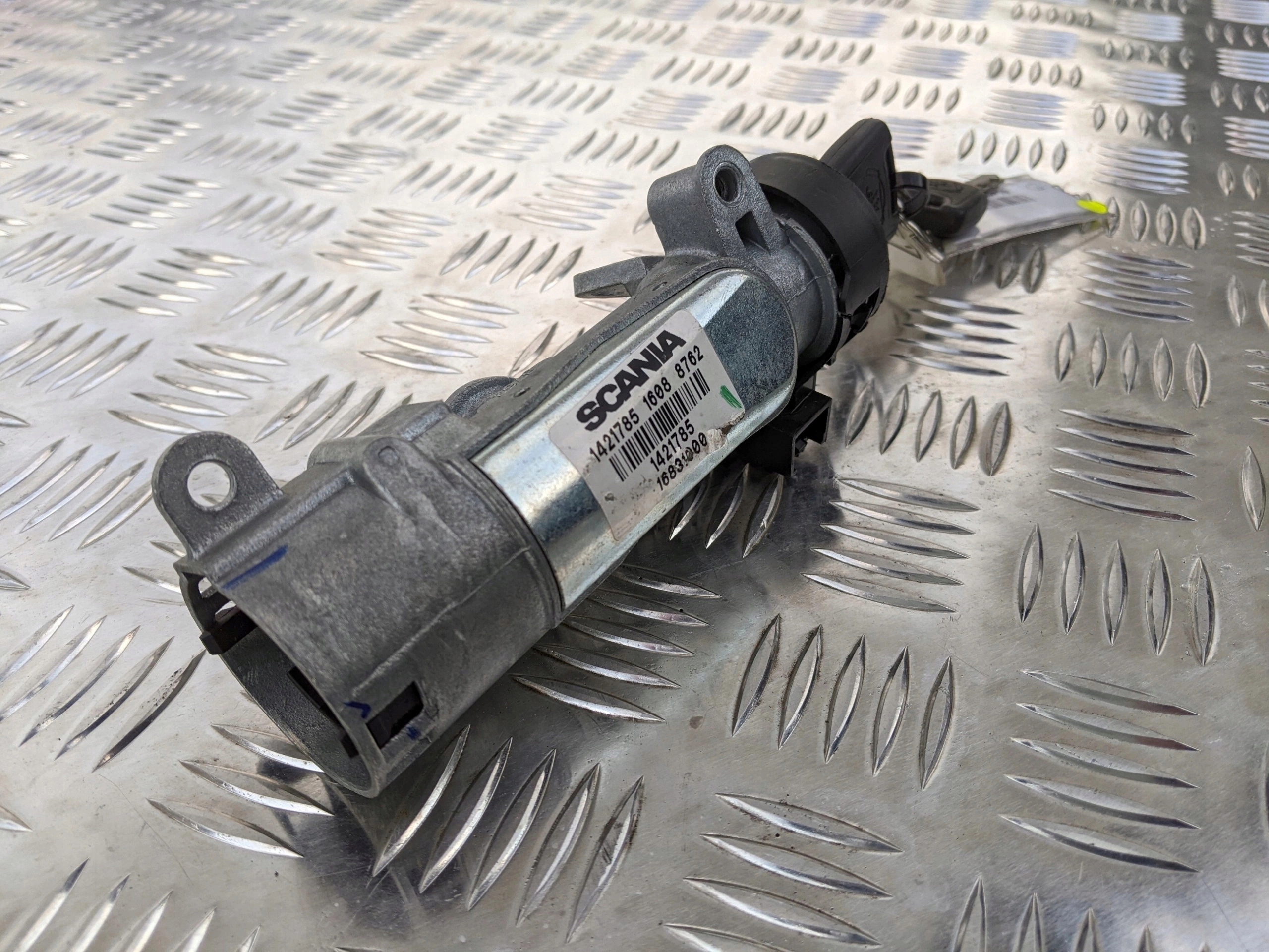 STACYJKA Z KLUCZYKIEM SCANIA R - obrazek 6