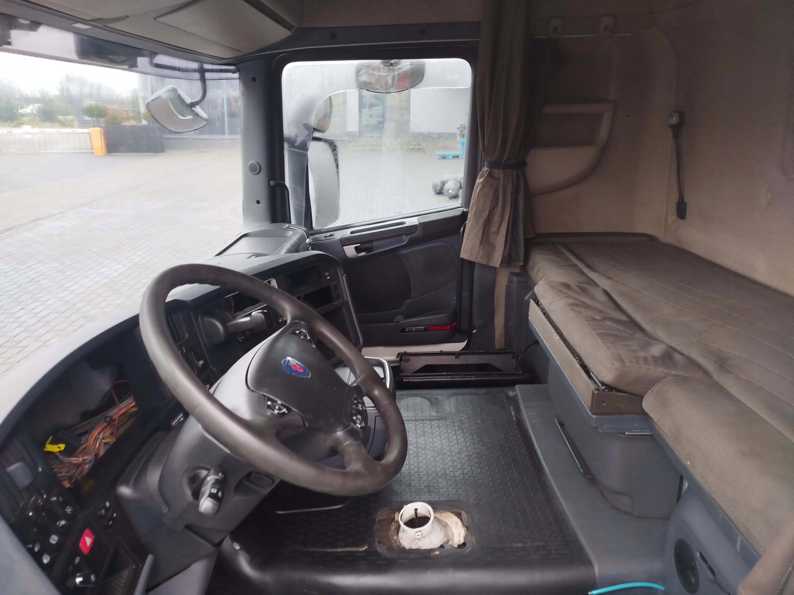 KABINA SCANIA R HPI TOPLINE 2011 ROK - obrazek 8