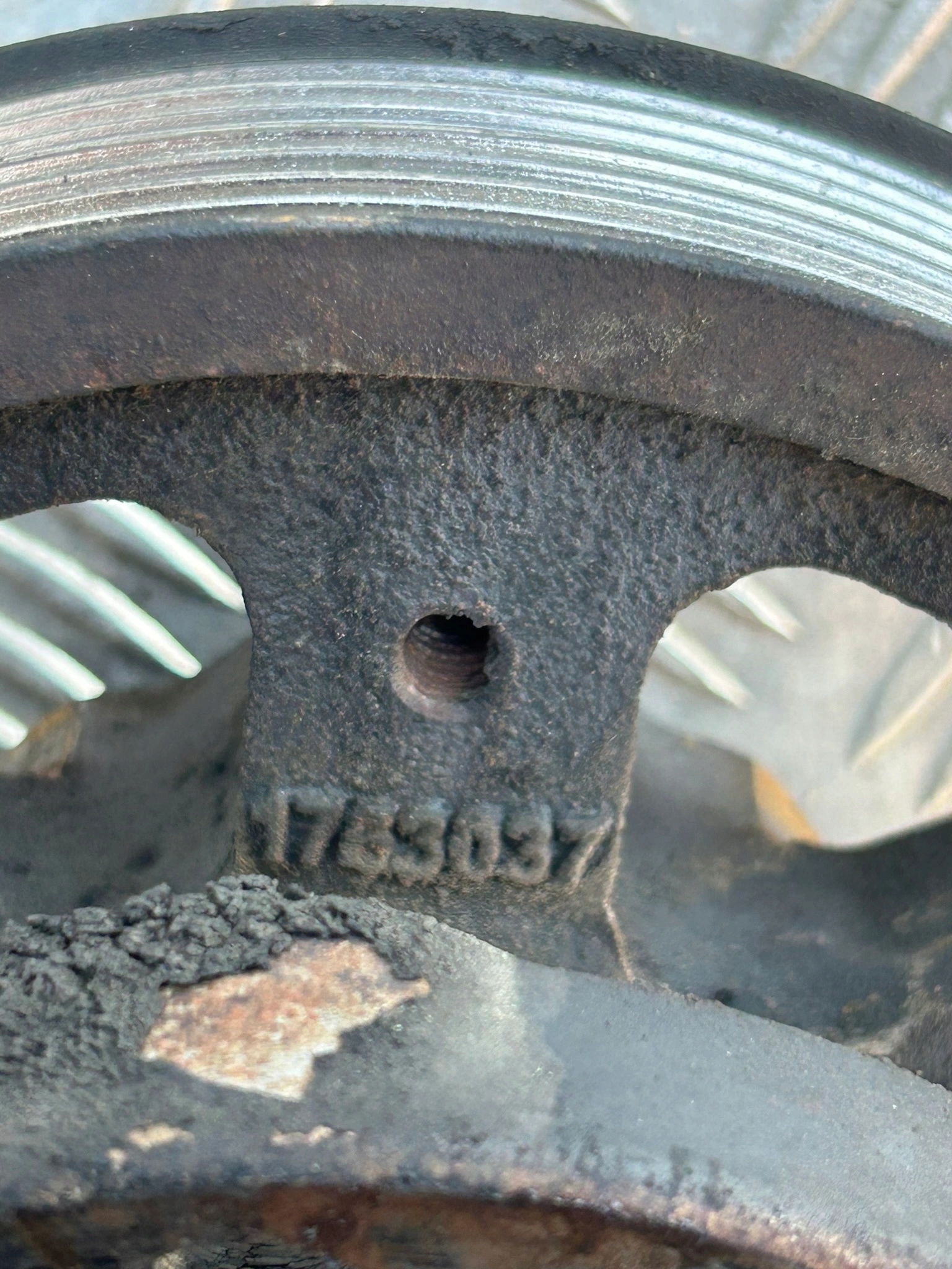 KOŁO PASOWE SCANIA R420 - obrazek 3