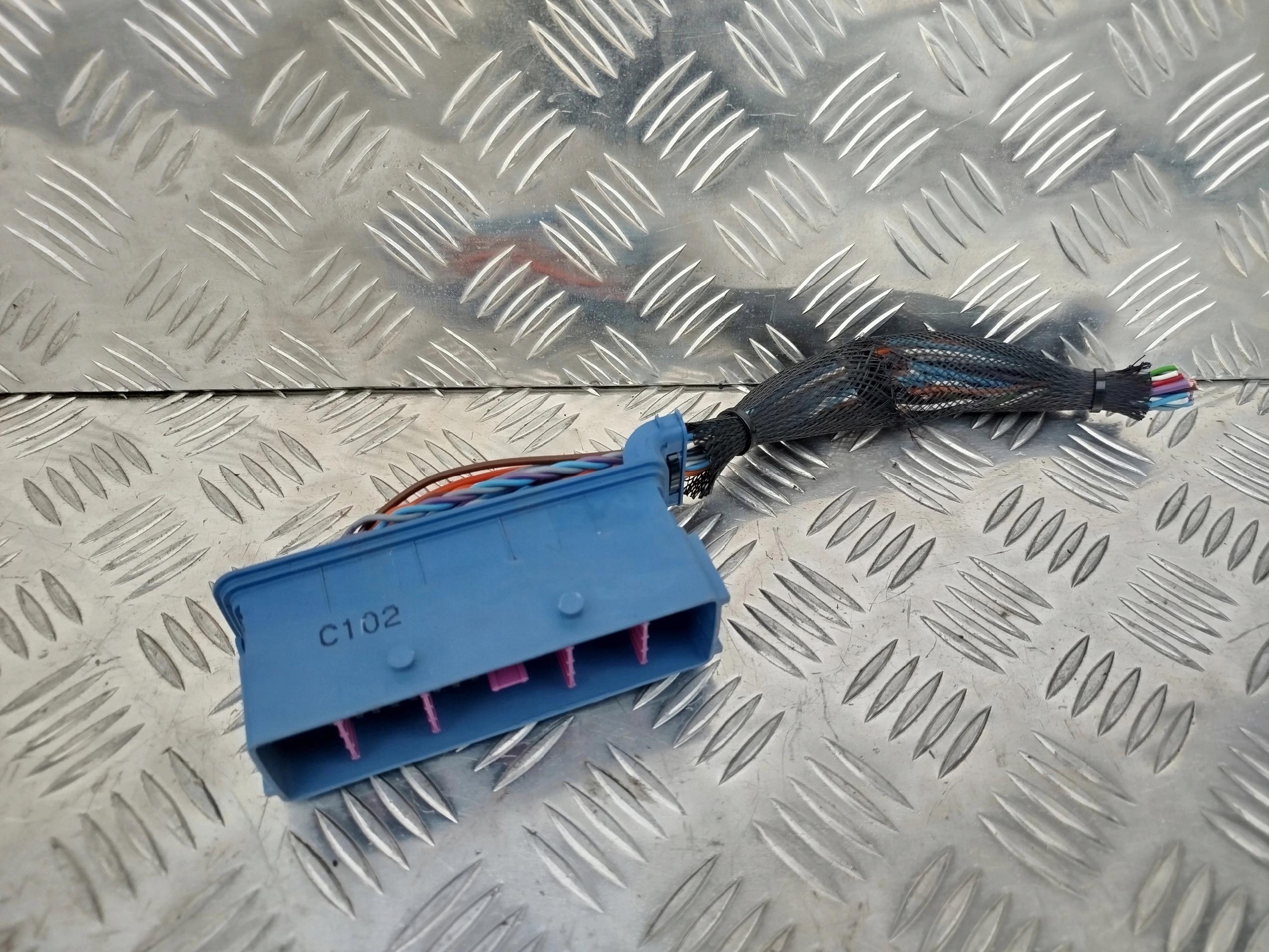 WTYCZKA WIĄZKI INSTALACJI KABINY SCANIA NTG C 102