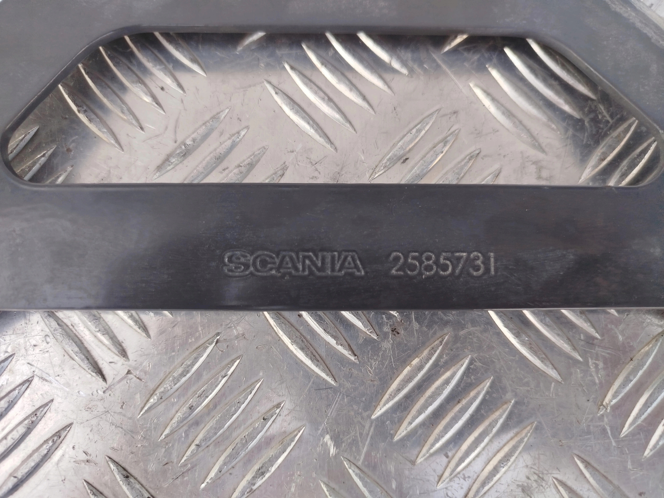 WSPORNIK MOCOWANIE BŁOTNIKA LEWY SCANIA NTG - obrazek 3