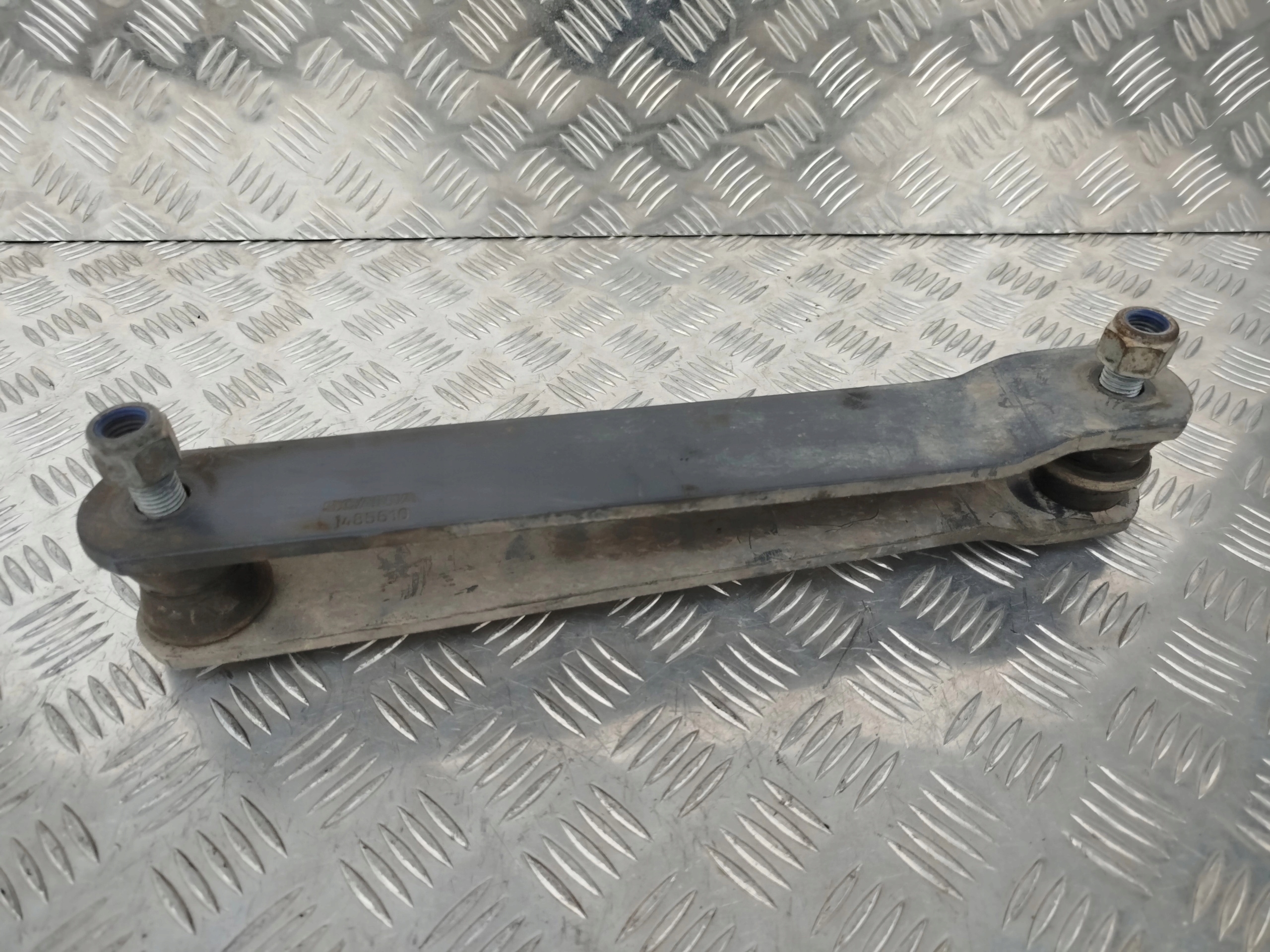 DRĄŻEK STABILIZATORA PRZÓD SCANIA - obrazek 2