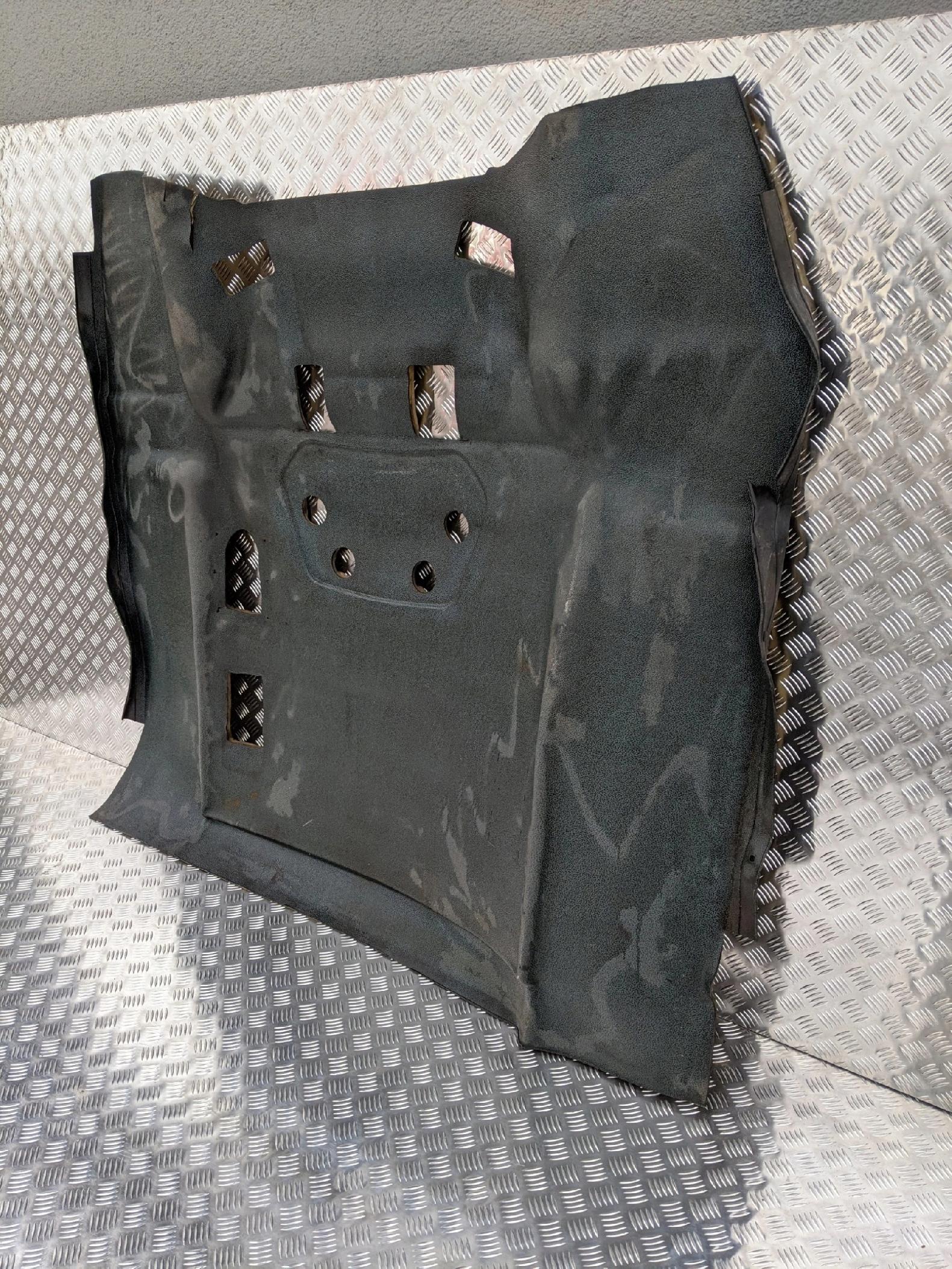 WYKŁADZINA TUNELU SRODKOWEGO DAF XF 106 - obrazek 3