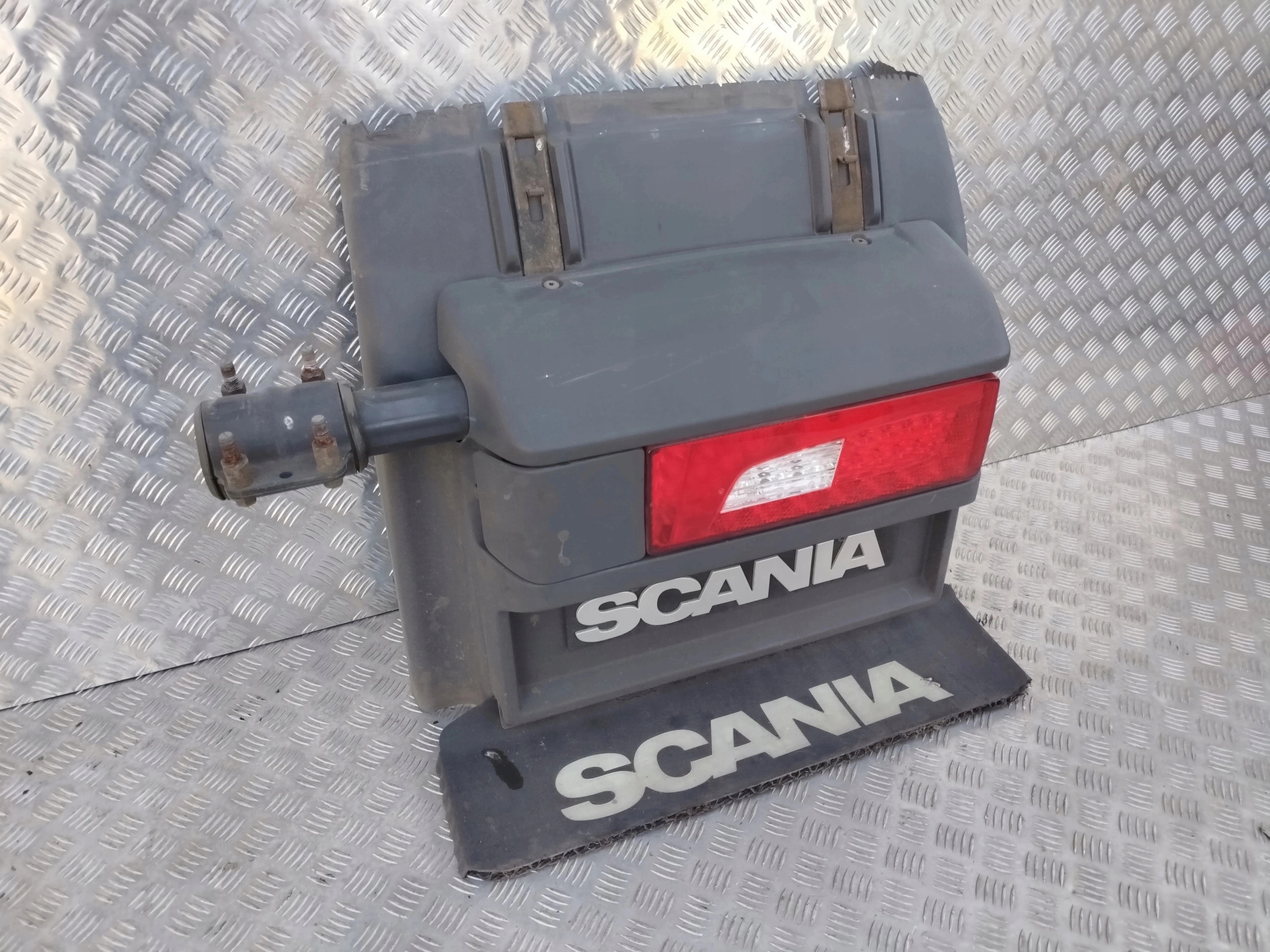 GITARA BŁOTNIKA TYŁ PRAWY SCANIA NTG STREAMLINE - obrazek 3