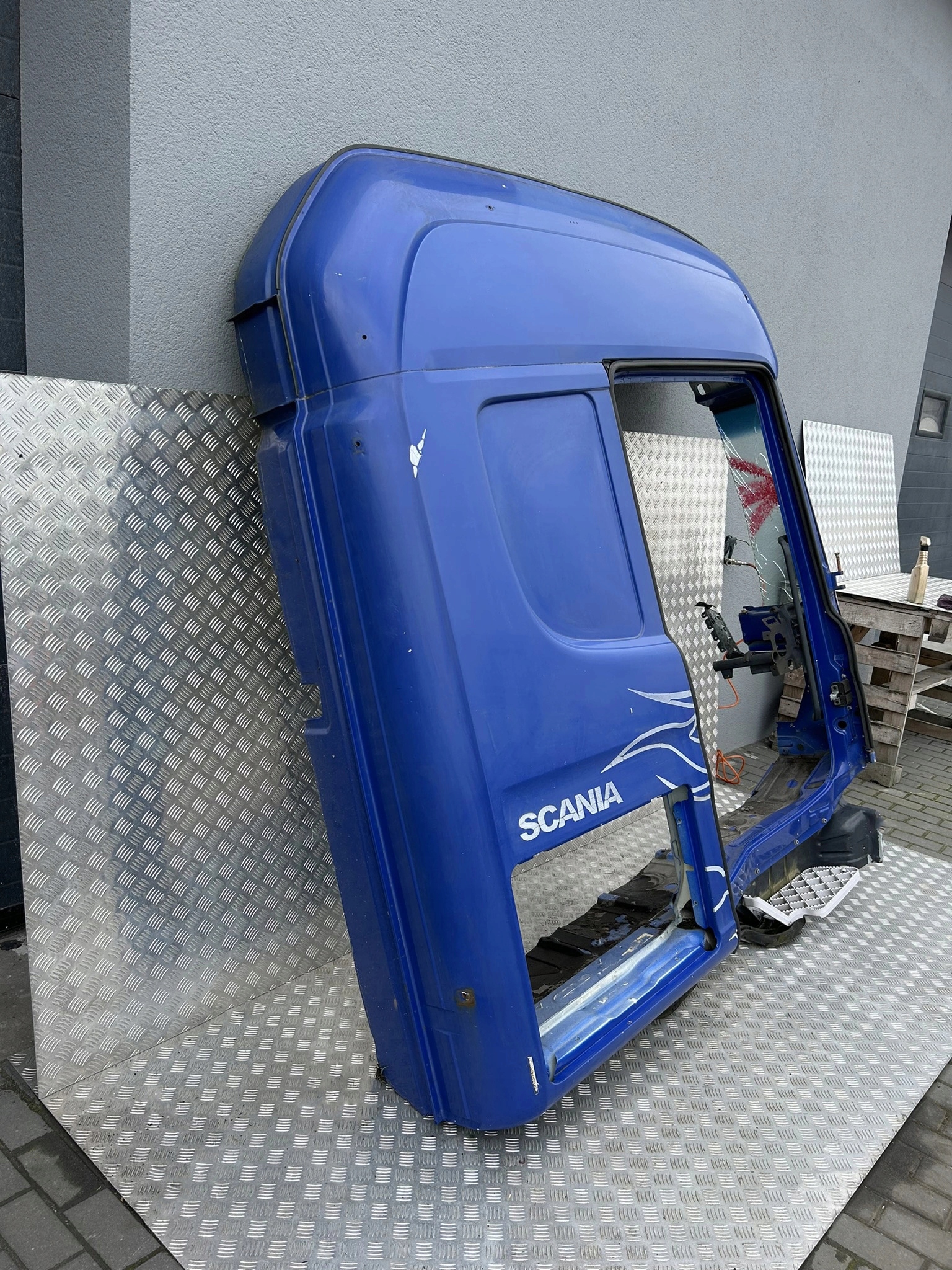 BOK KABINY SCANIA CR19 HIGHLINE - obrazek 2