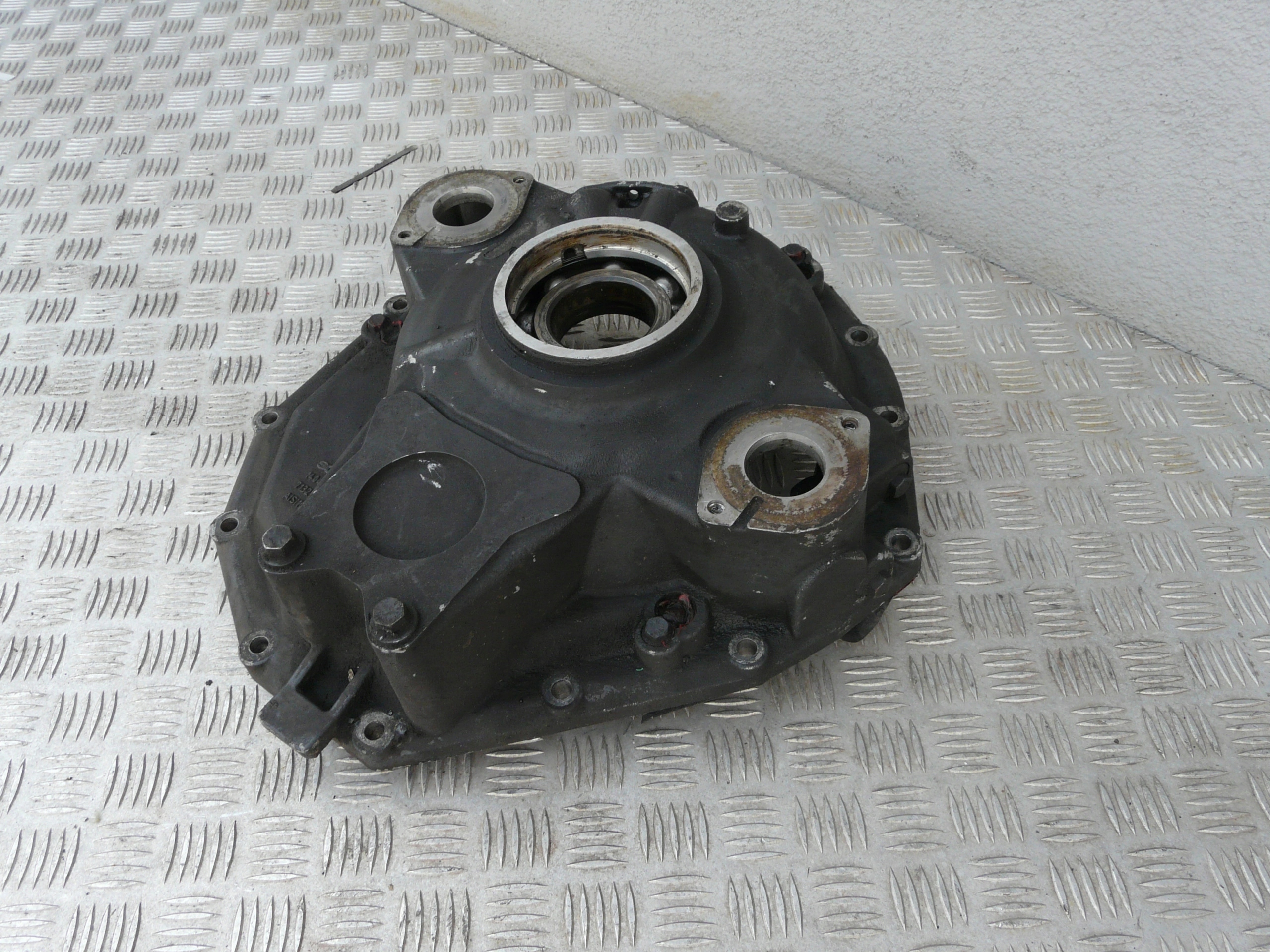 OBUDOWA SKRZYNI BIEGÓW TYLNA TYŁ SCANIA - obrazek 4