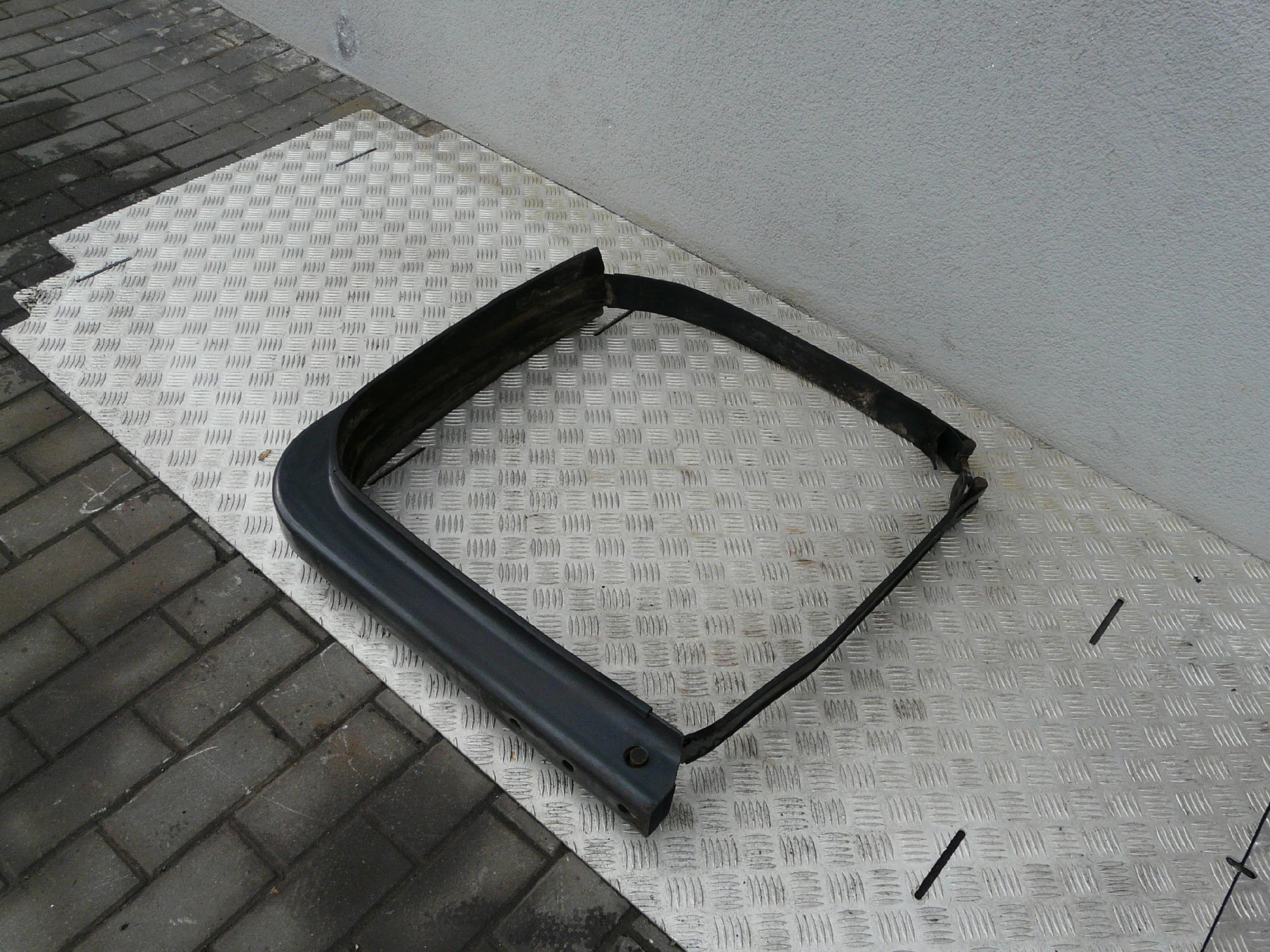 ŁAPA ŁAPY UCHWYT ZBIORNIKA PALIWA SCANIA - obrazek 3