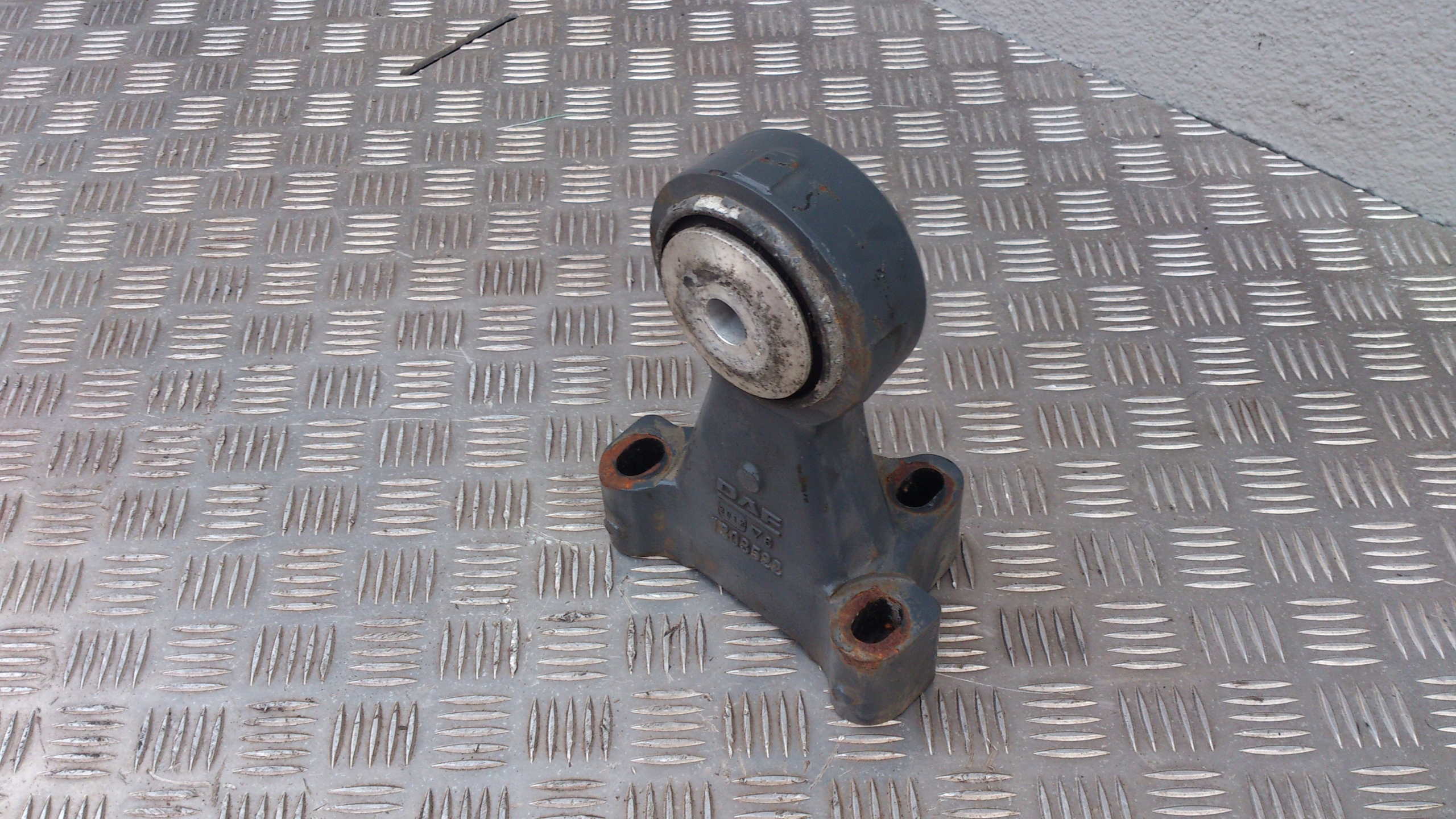 WSPORNIK ŁAPA KABINY DAF XF 105 - obrazek 3