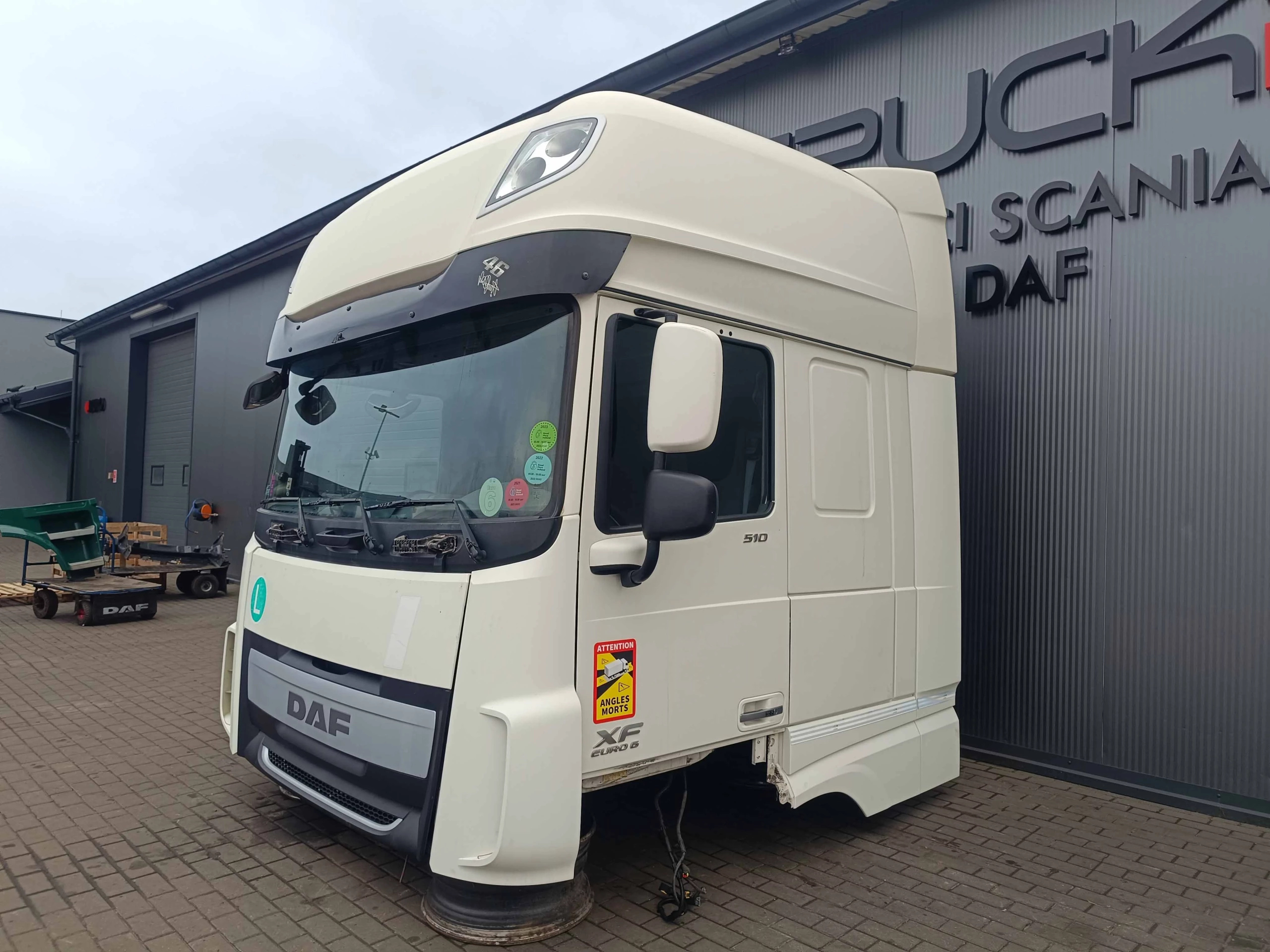 KABINA DAF XF 106 - obrazek 6