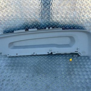 TAPICERKA BOCZNA GLOBU NAD DRZWIAMI SCANIA NTG