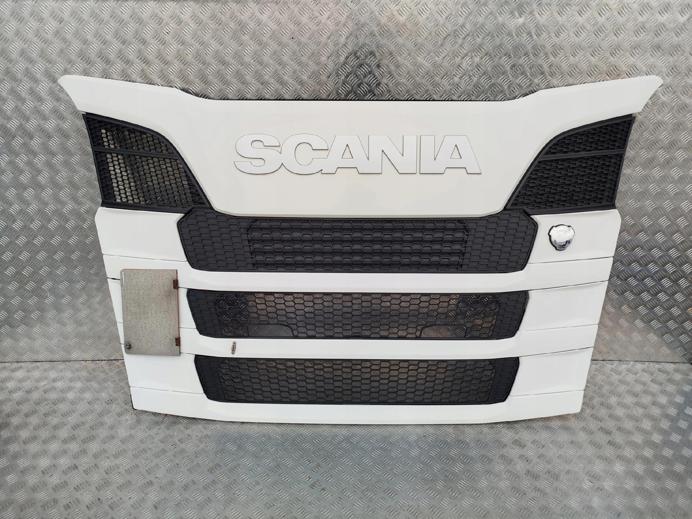 ATRAPA GÓRNA SCANIA S NTG KABINA CS 20