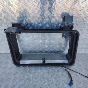 RAMKA SCHOWKA KABINY SCANIA G NTG