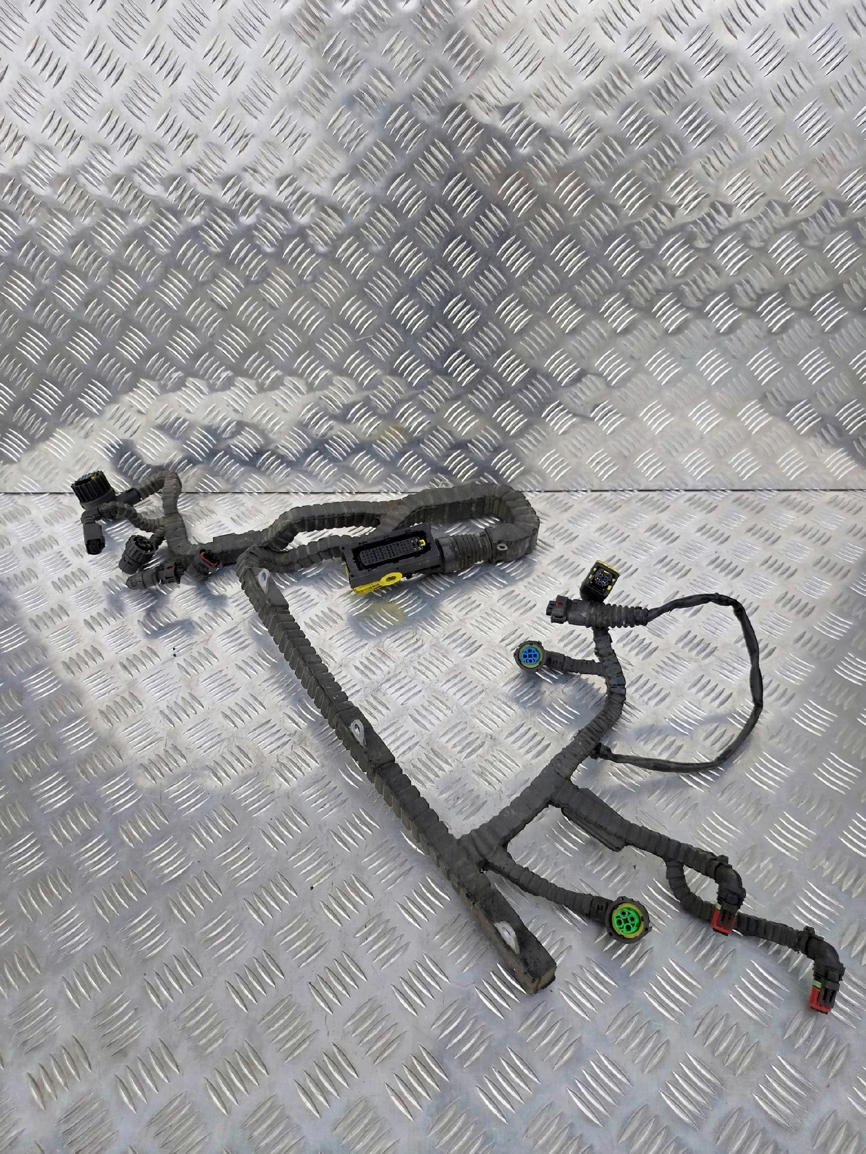 WIĄZKA SILNIKA DAF XF 106 - obrazek 3