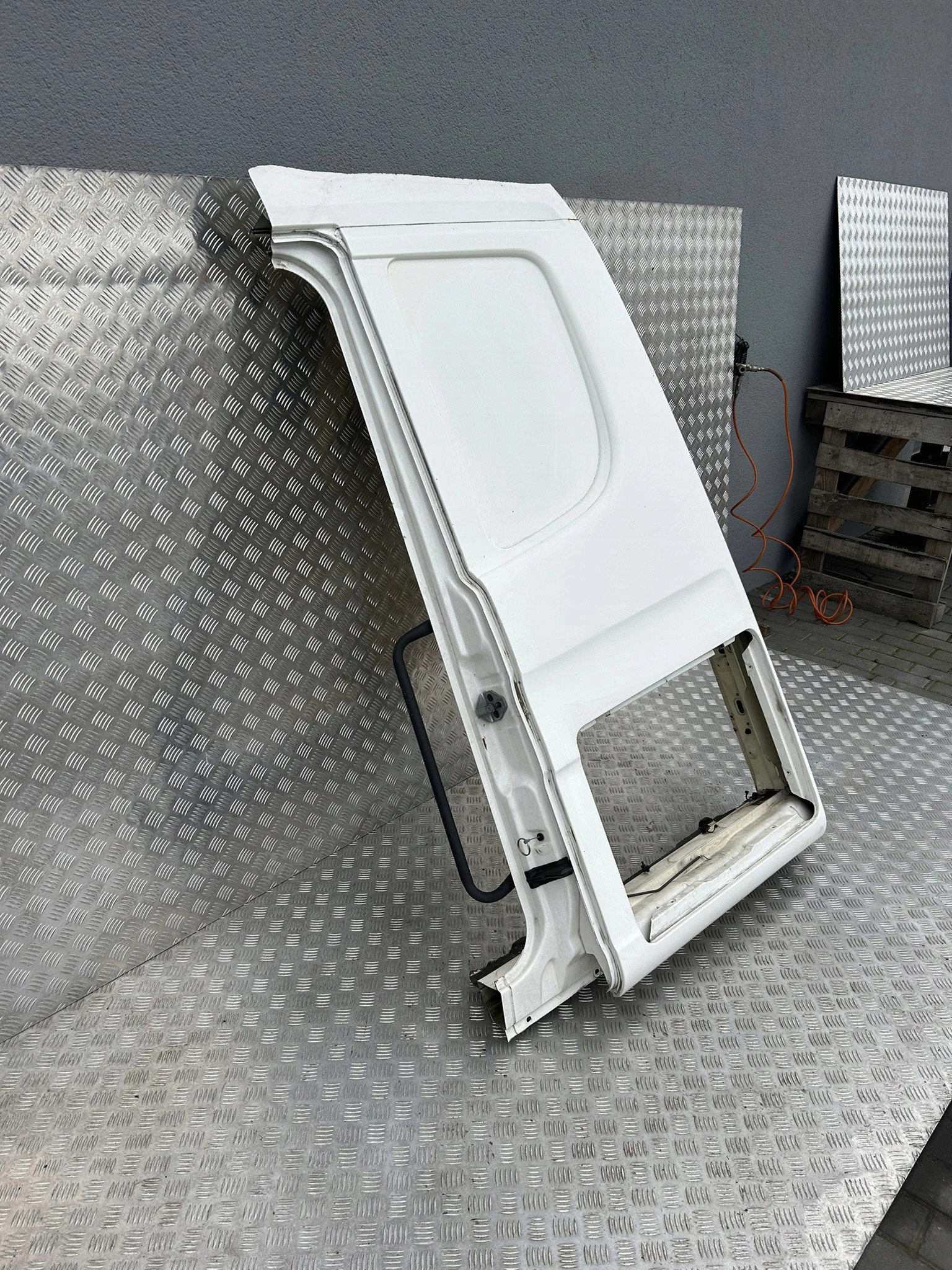 ĆWIARTKA KABINY SCANIA CP19 - obrazek 3