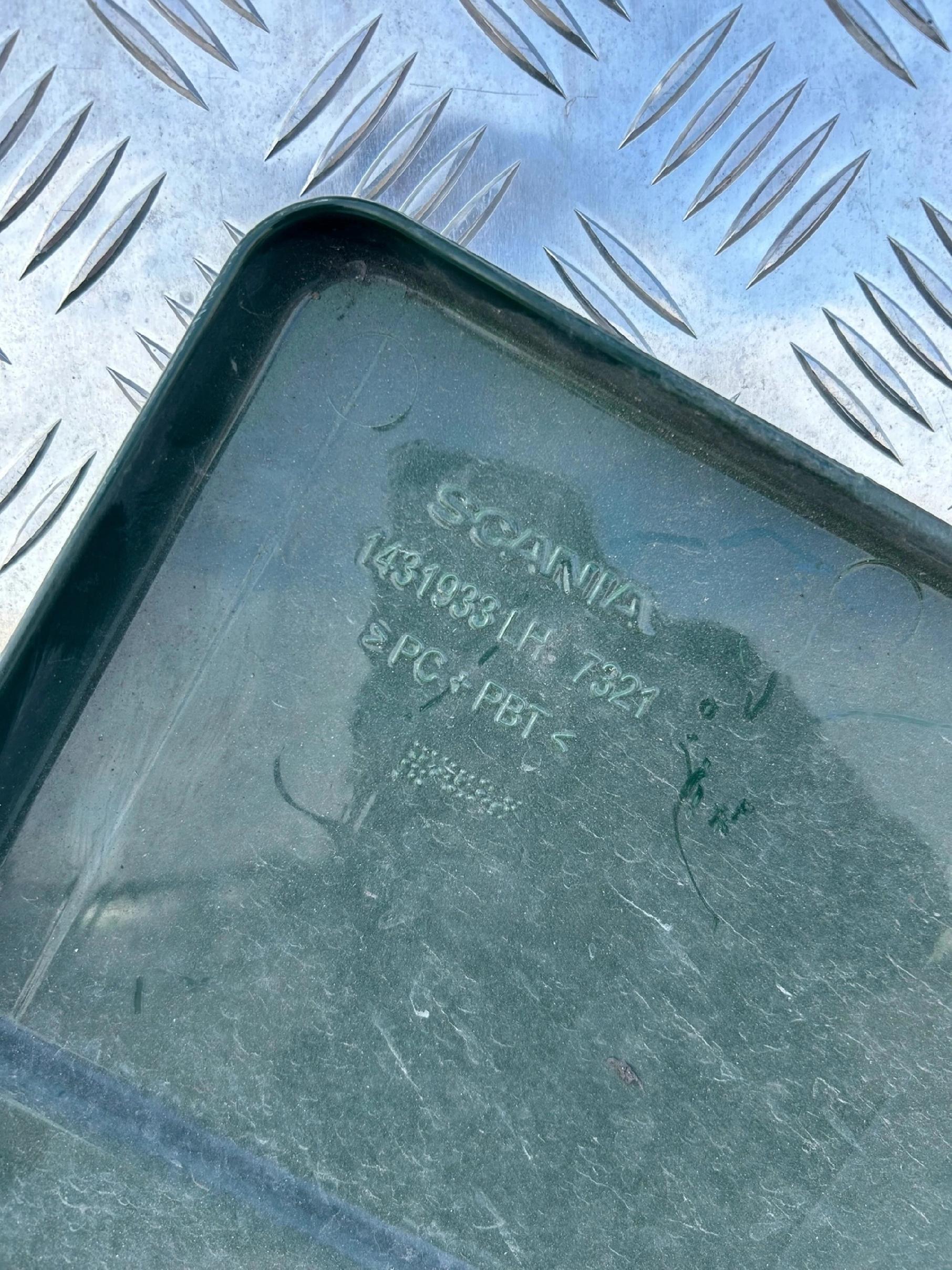 OSŁONA BŁOTNIKA KABINY SCANIA R - obrazek 3