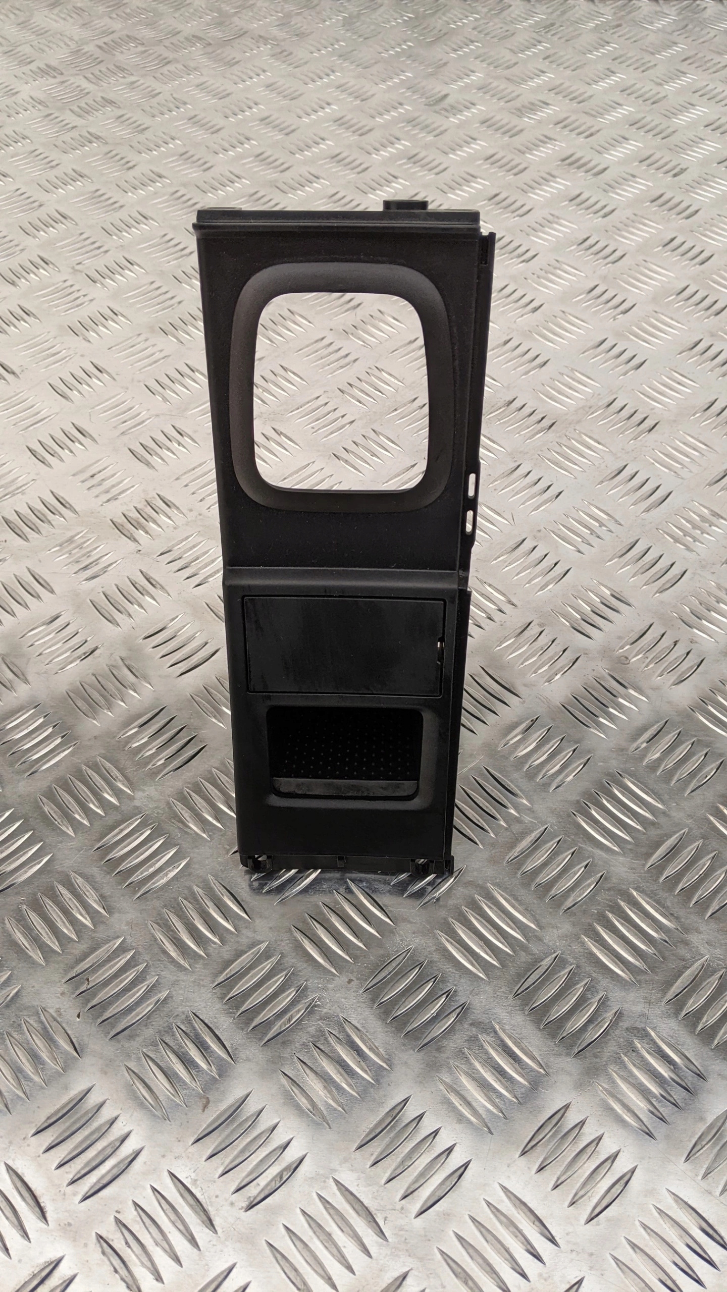 PANEL RAMKA KOKPITU SCANIA R - obrazek 2