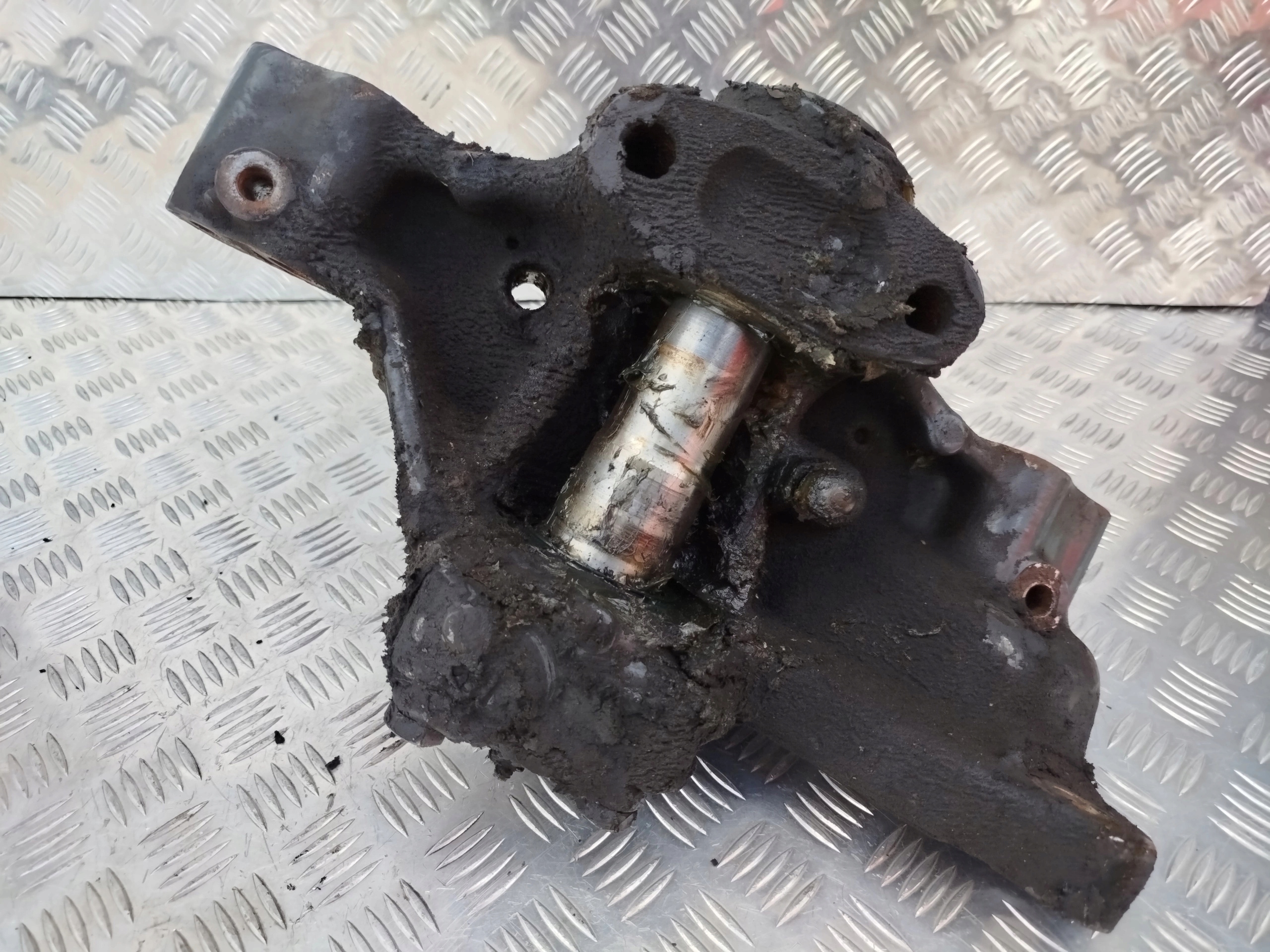 ZWROTNICA HAMULEC TARCZOWY PRAWA SCANIA NTG - obrazek 3