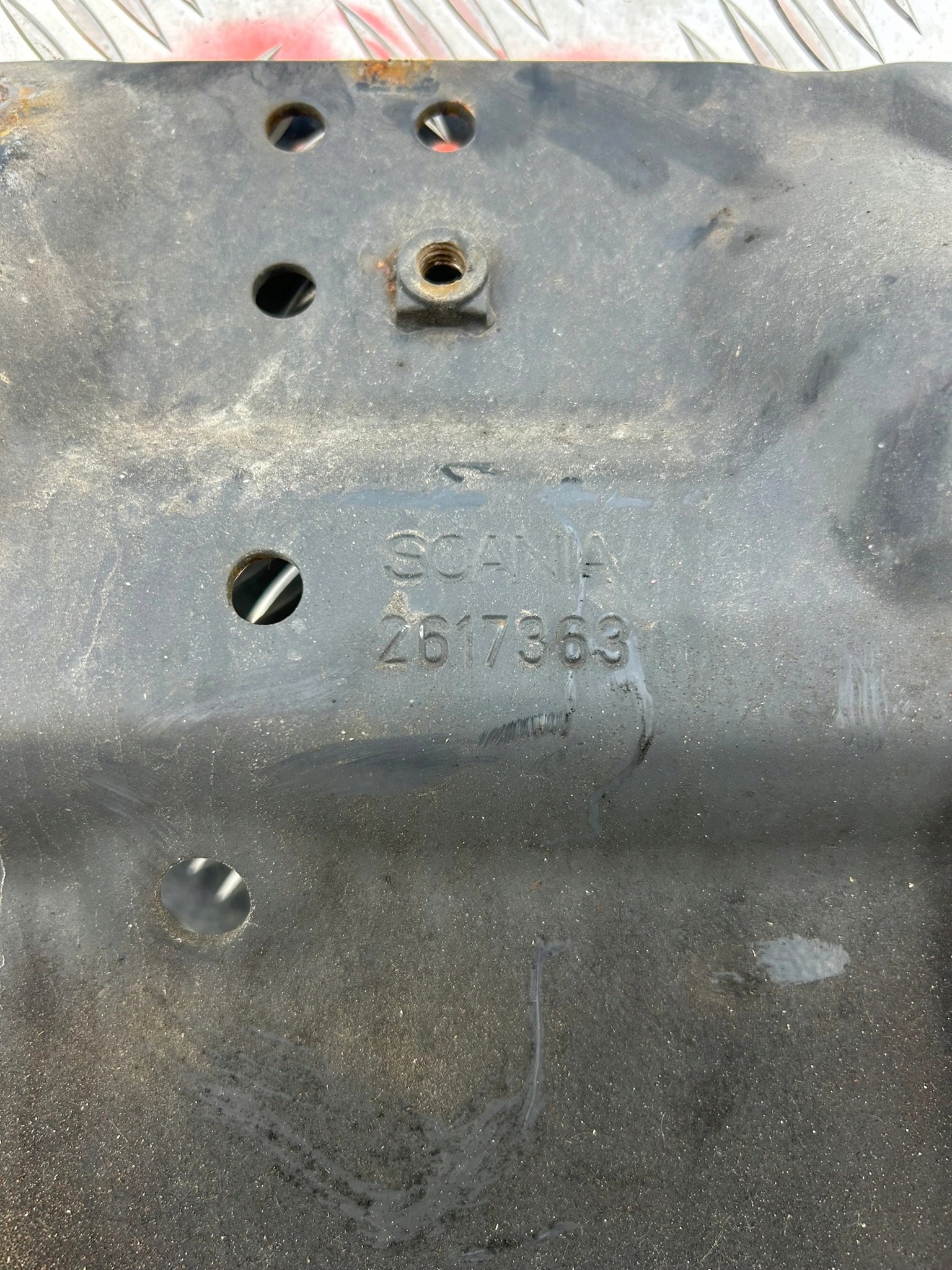 BLACHA WSPORNIK SCANIA NTG NOWY MODEL - obrazek 2