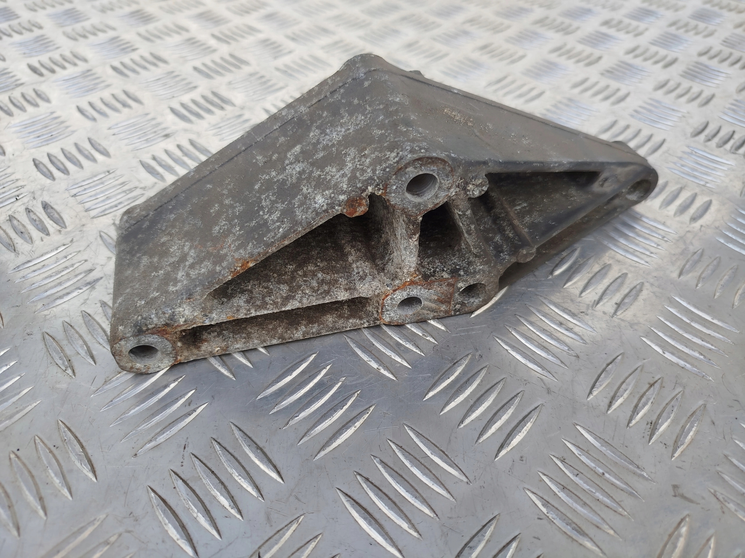 MOCOWANIE KOLEKTORA SSĄCEGO DAF XF 106 - obrazek 7