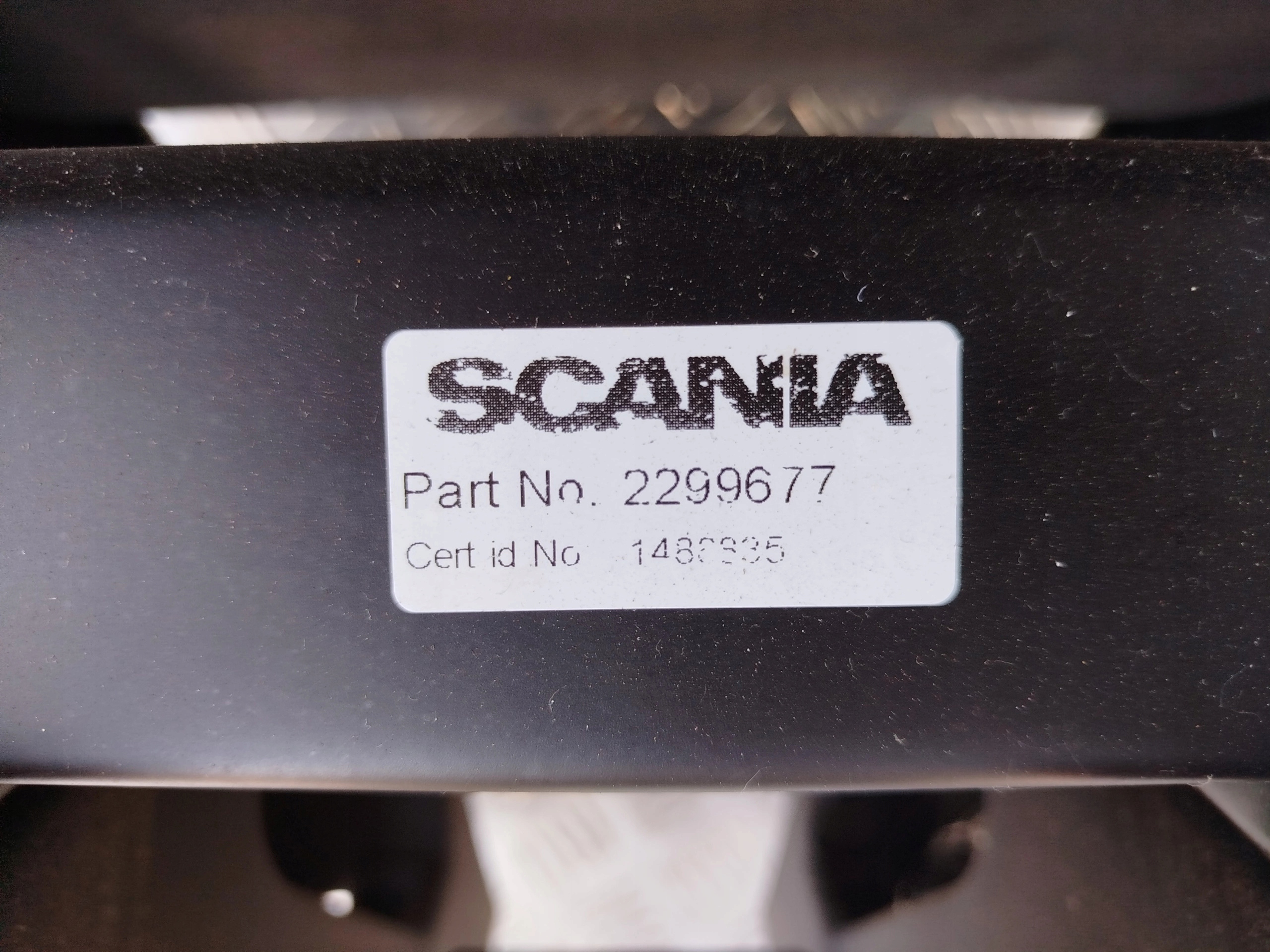 FOTEL PASAŻERA SZTYWNY SCANIA STREAMLINE - obrazek 7