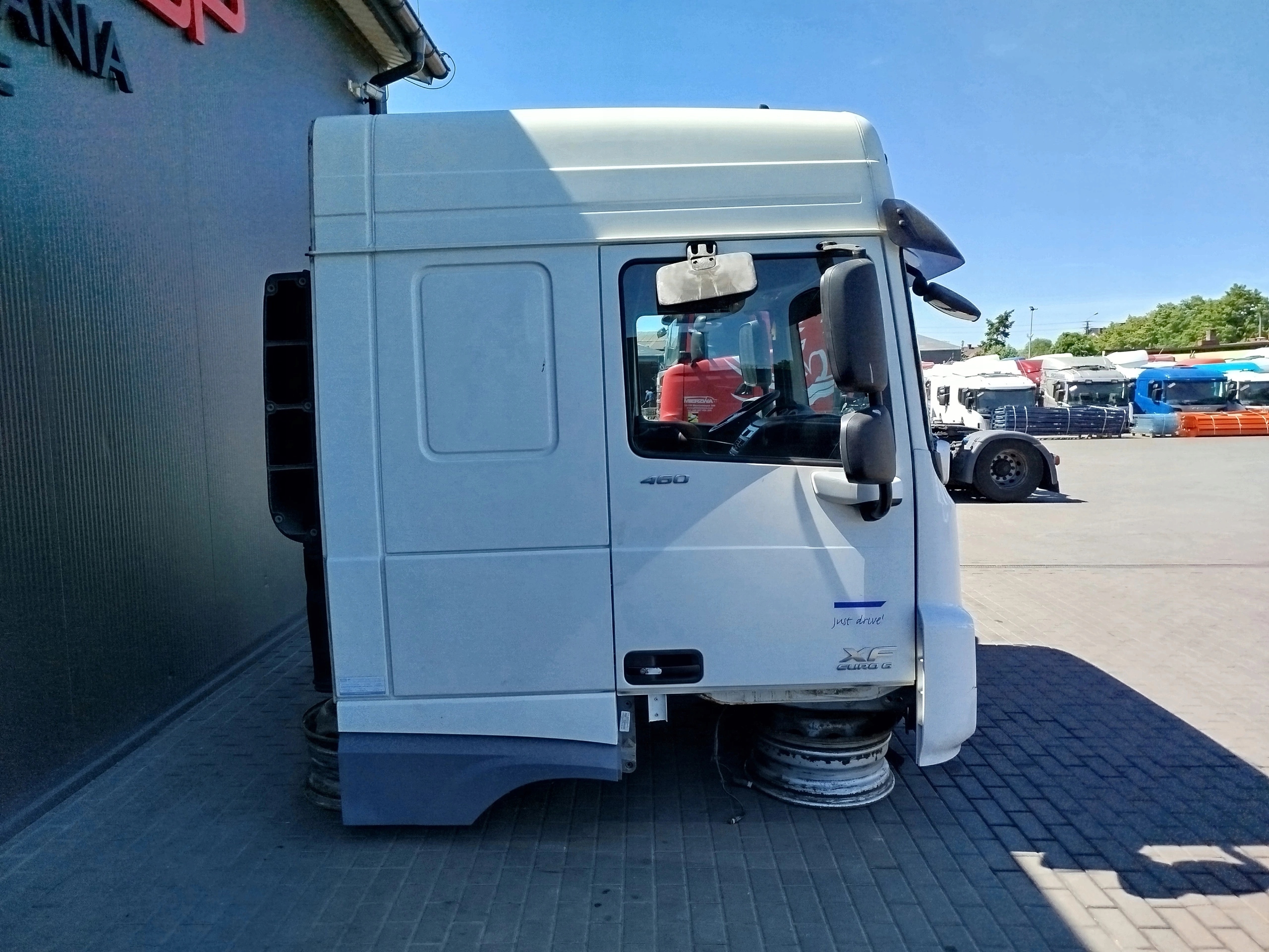 KABINA DAF XF 106 SC PRZED LIFT - obrazek 7