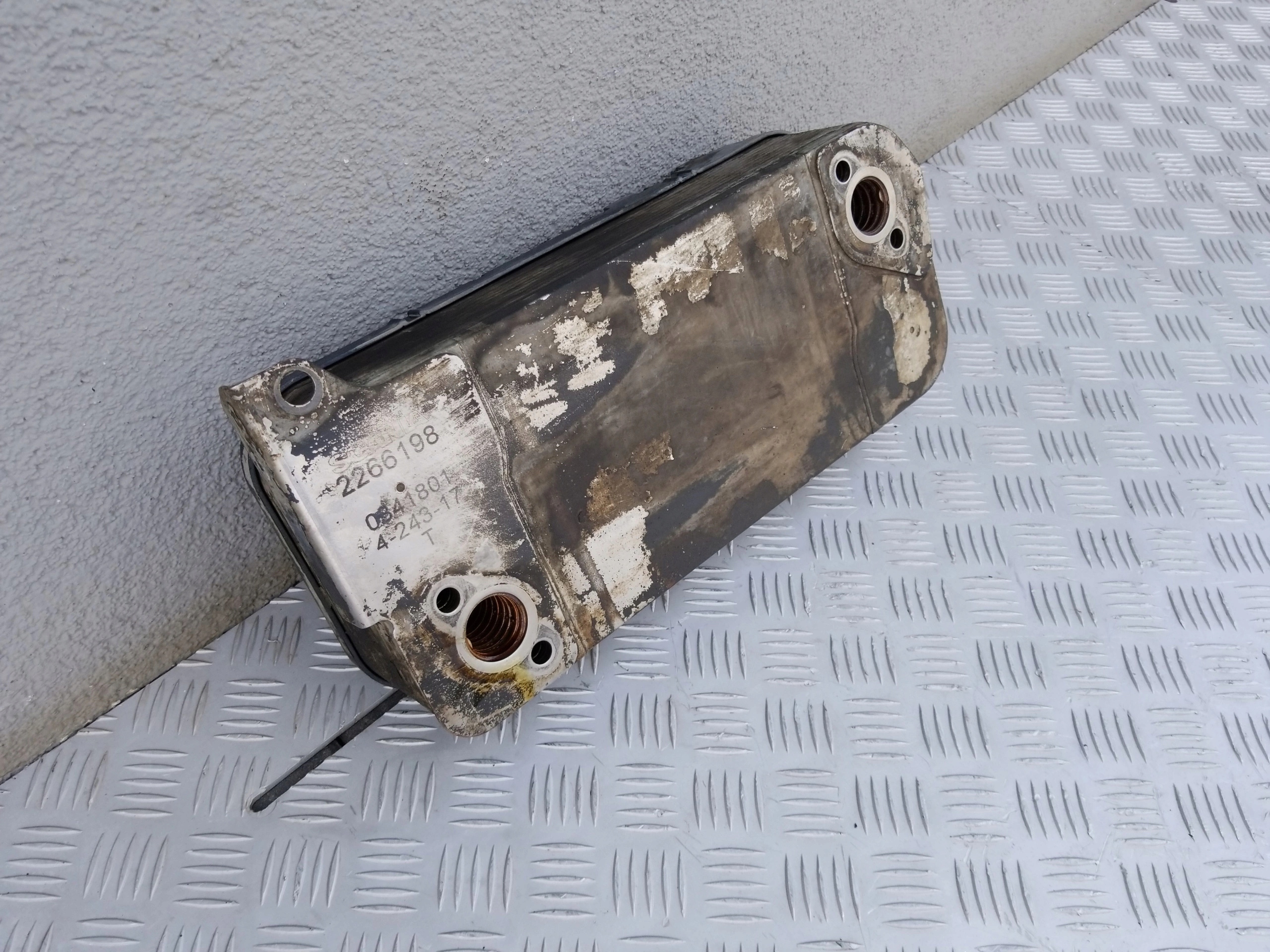 CHŁODNICA OLEJU SCANIA R S GRS 895 905 2017R - obrazek 5