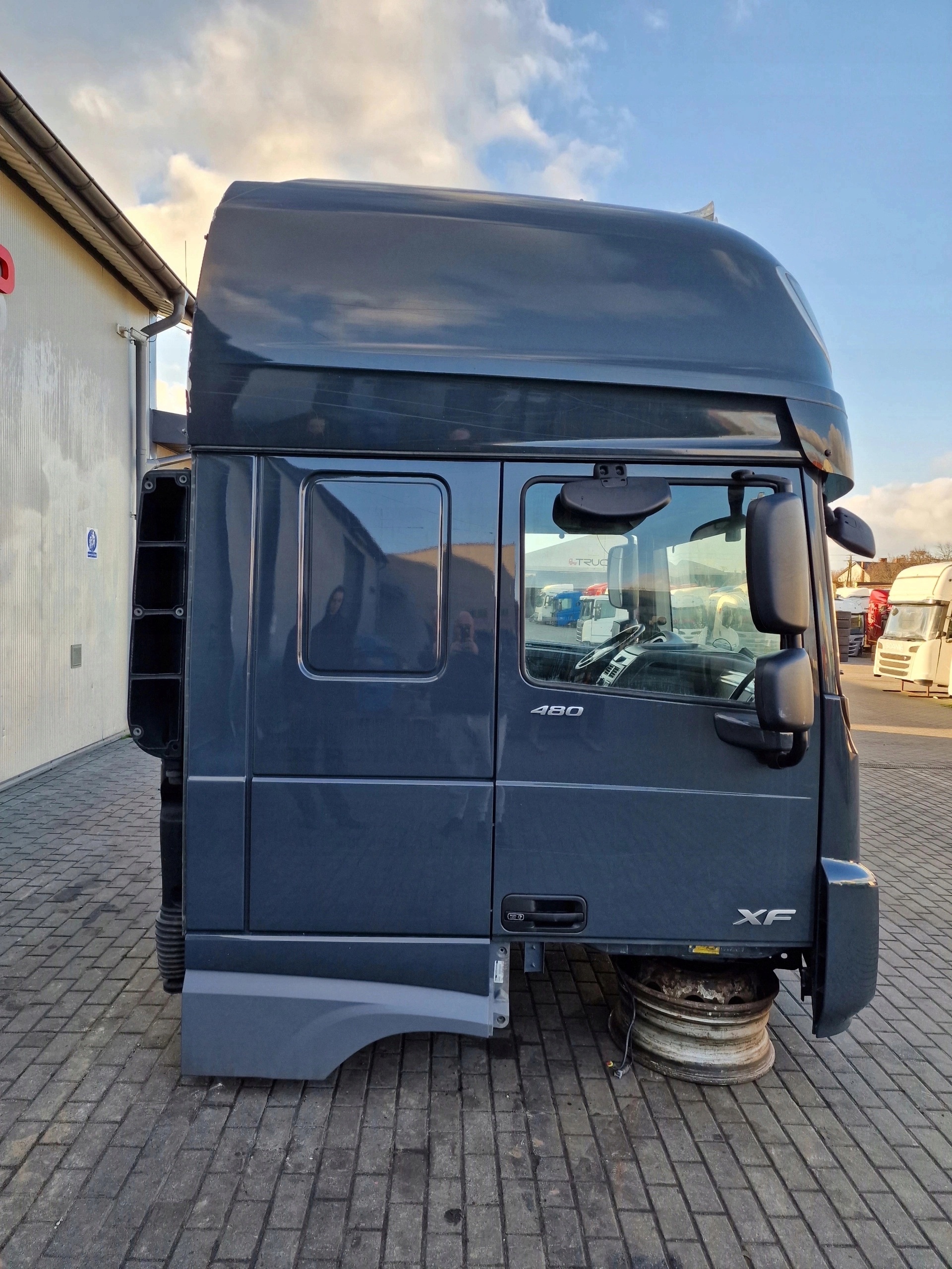 KABINA DAF XF 106 480 LIFT EURO 6 - obrazek 6