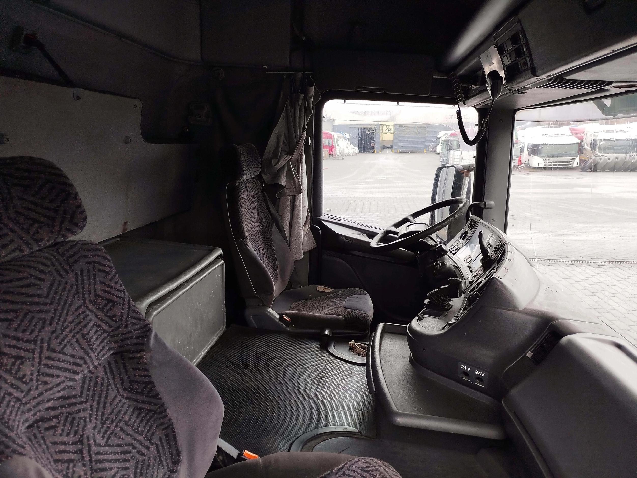 KABINA SCANIA 124 - obrazek 9