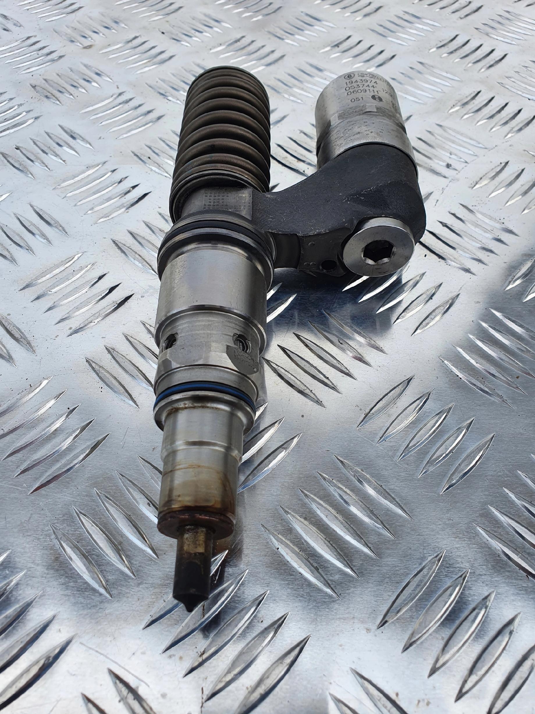 POMPOWTRYSK POMPOWTRYSKIWACZ SCANIA R 440 PDE 2013