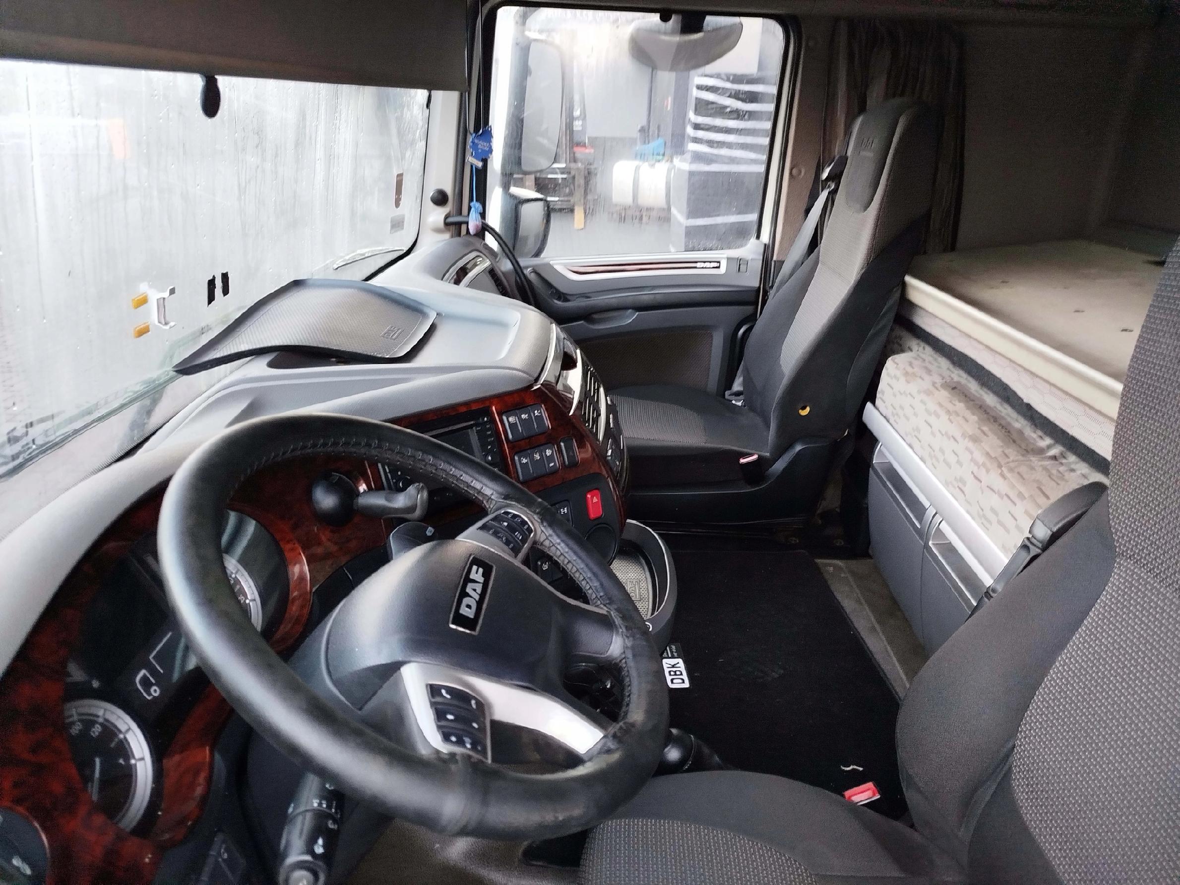 KABINA SSC SPACE CAB DAF XF 106 - obrazek 8