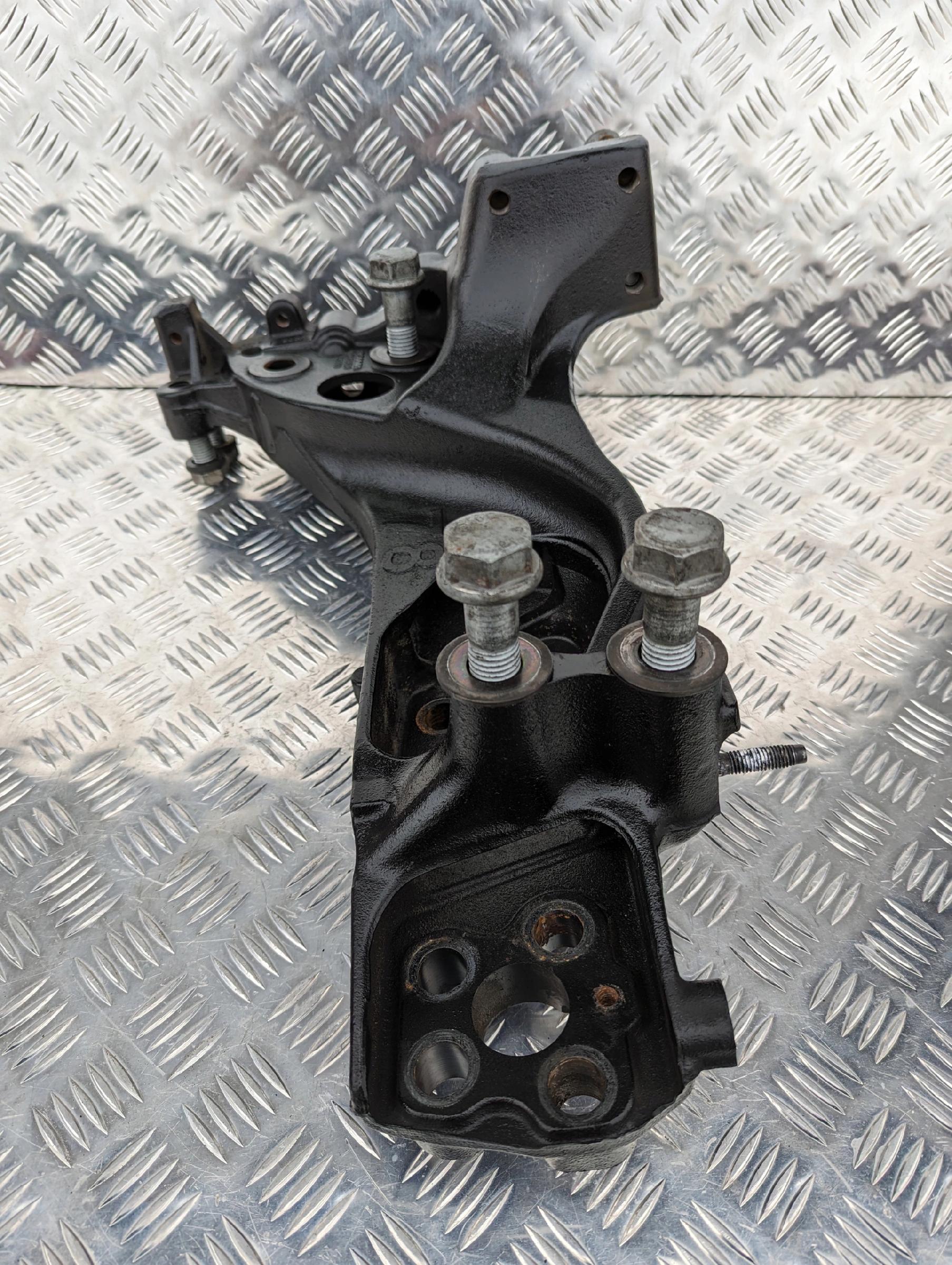 WSPORNIK BAZOWY SCANIA P NTG LEWA STRONA - obrazek 2