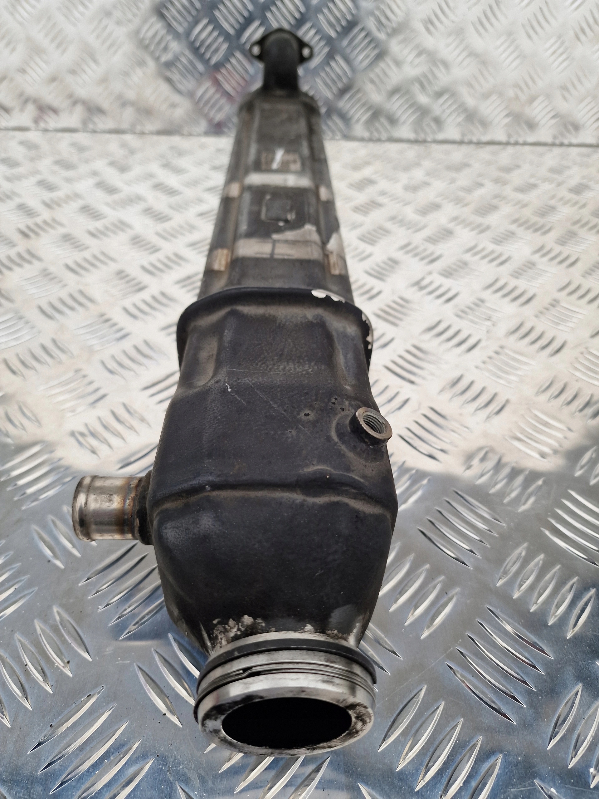 CHŁODNICA EGR 230 270 310 EURO 4 9L - obrazek 3