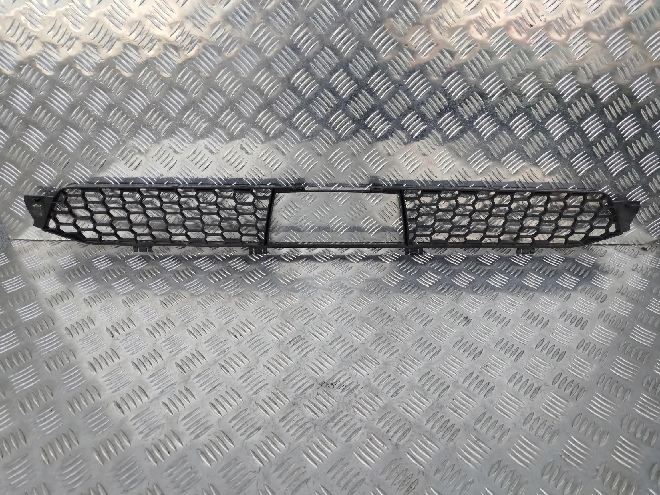 SIATKA POSZYCIA ZDERZAKA SCANIA NTG - obrazek 3