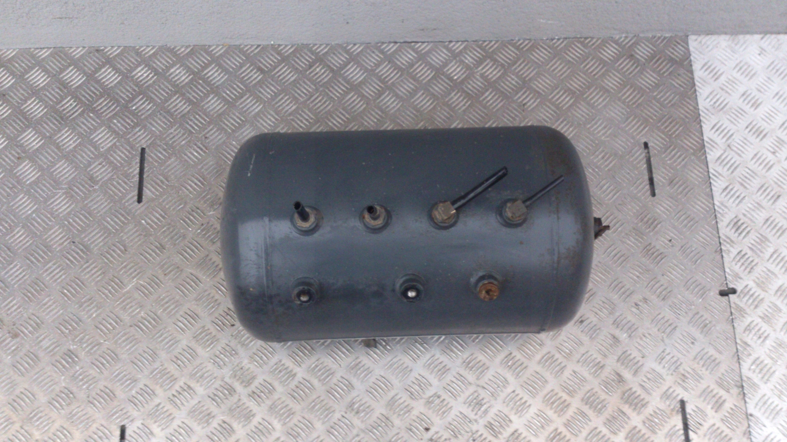 BUTLA ZBIORNIK POWIETRZA DAF XF 106 EURO 6 - obrazek 3