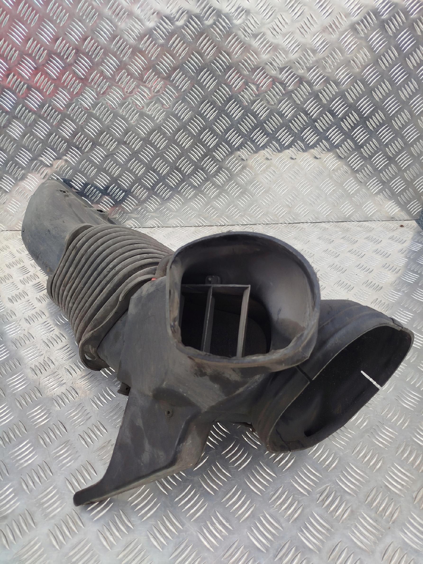 RURA WLOT DOLOT FILTRA POWIETRZA KOMIN SCANIA 4 - obrazek 6