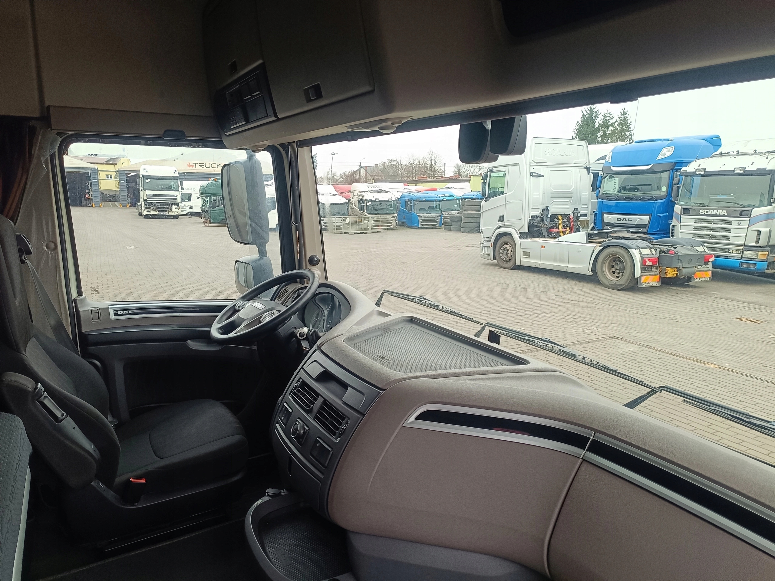 KABINA DAF XF 106 480 SC SPACE CAB LIFT - obrazek 12