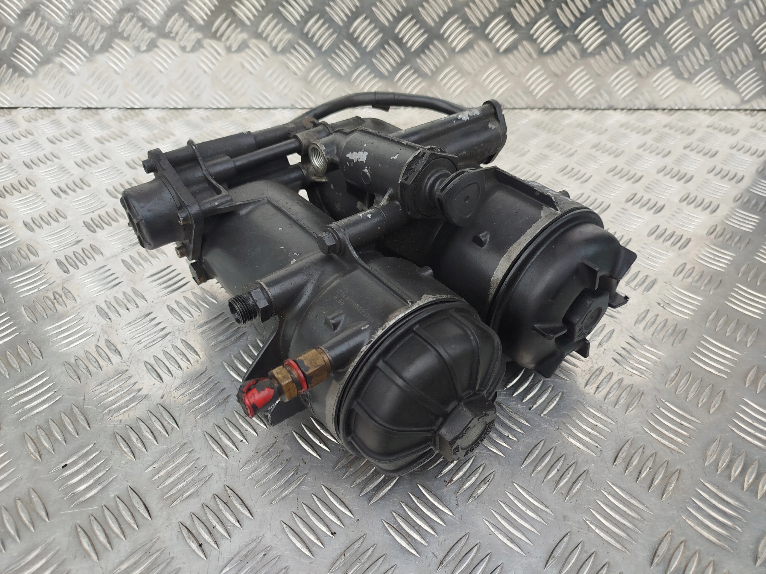 OBUDOWA FILTRA PALIWA SCANIA XPI EURO 5 - obrazek 2