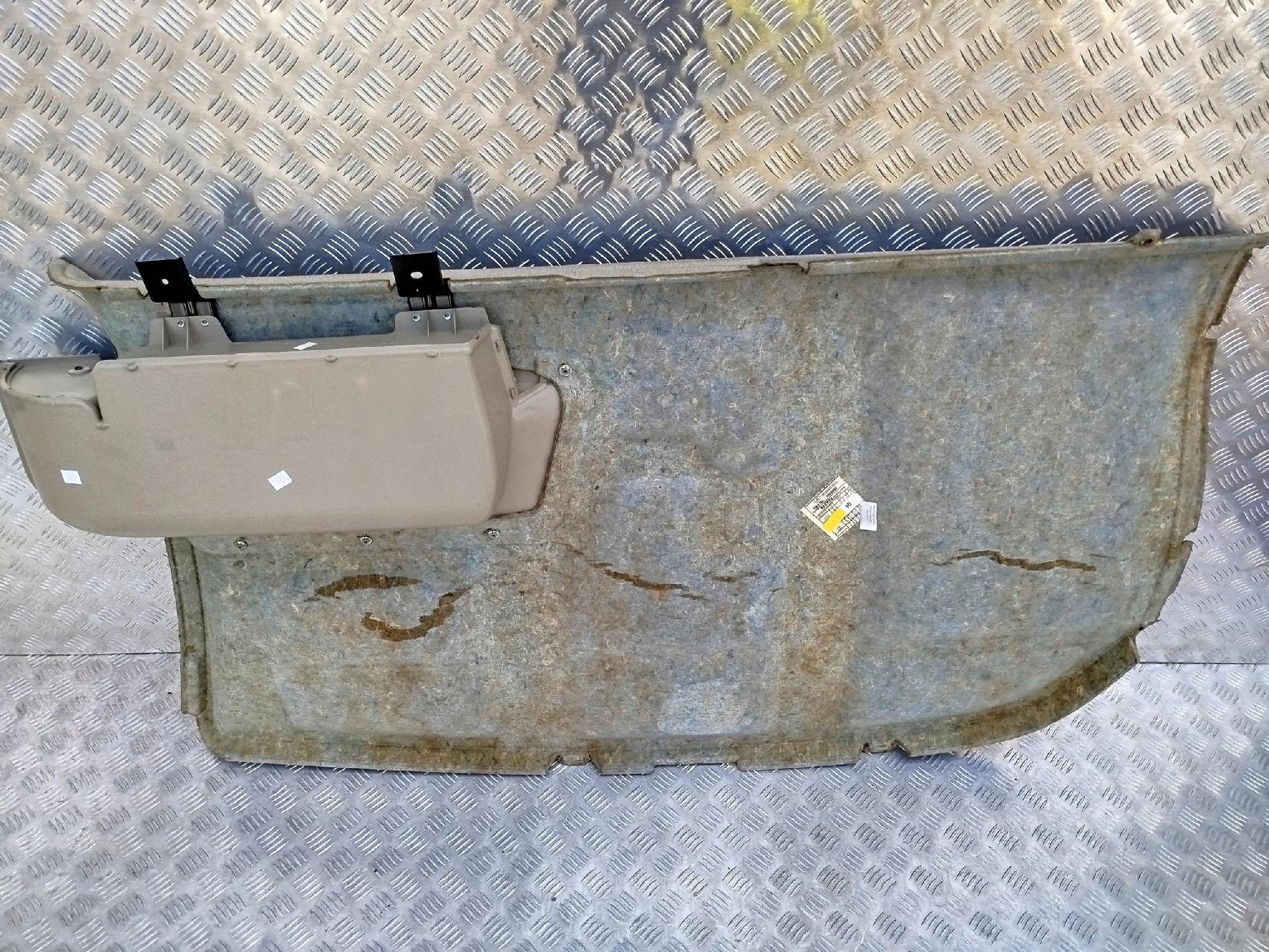 TAPICERKA GLOBU PRAWA SCANIA TOPLINE - obrazek 4