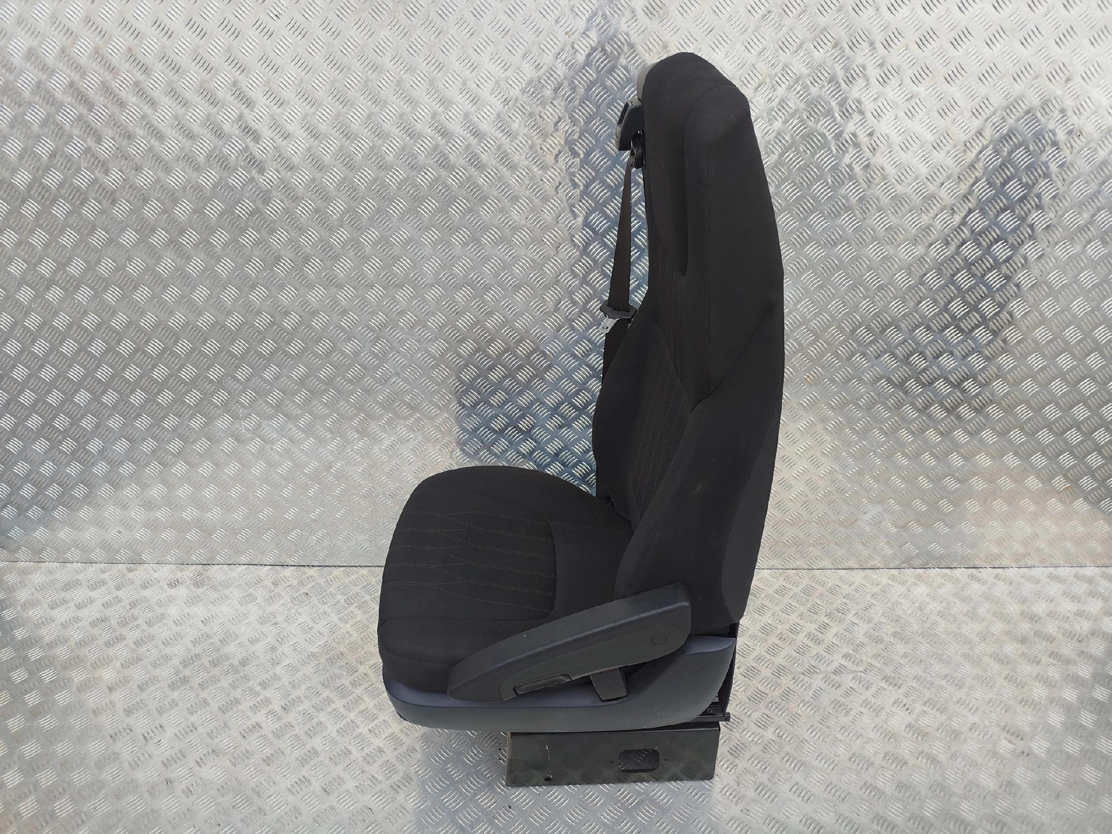 FOTEL PASAŻERA PNEUMATYCZNY DAF XF 106 LIFT - obrazek 3