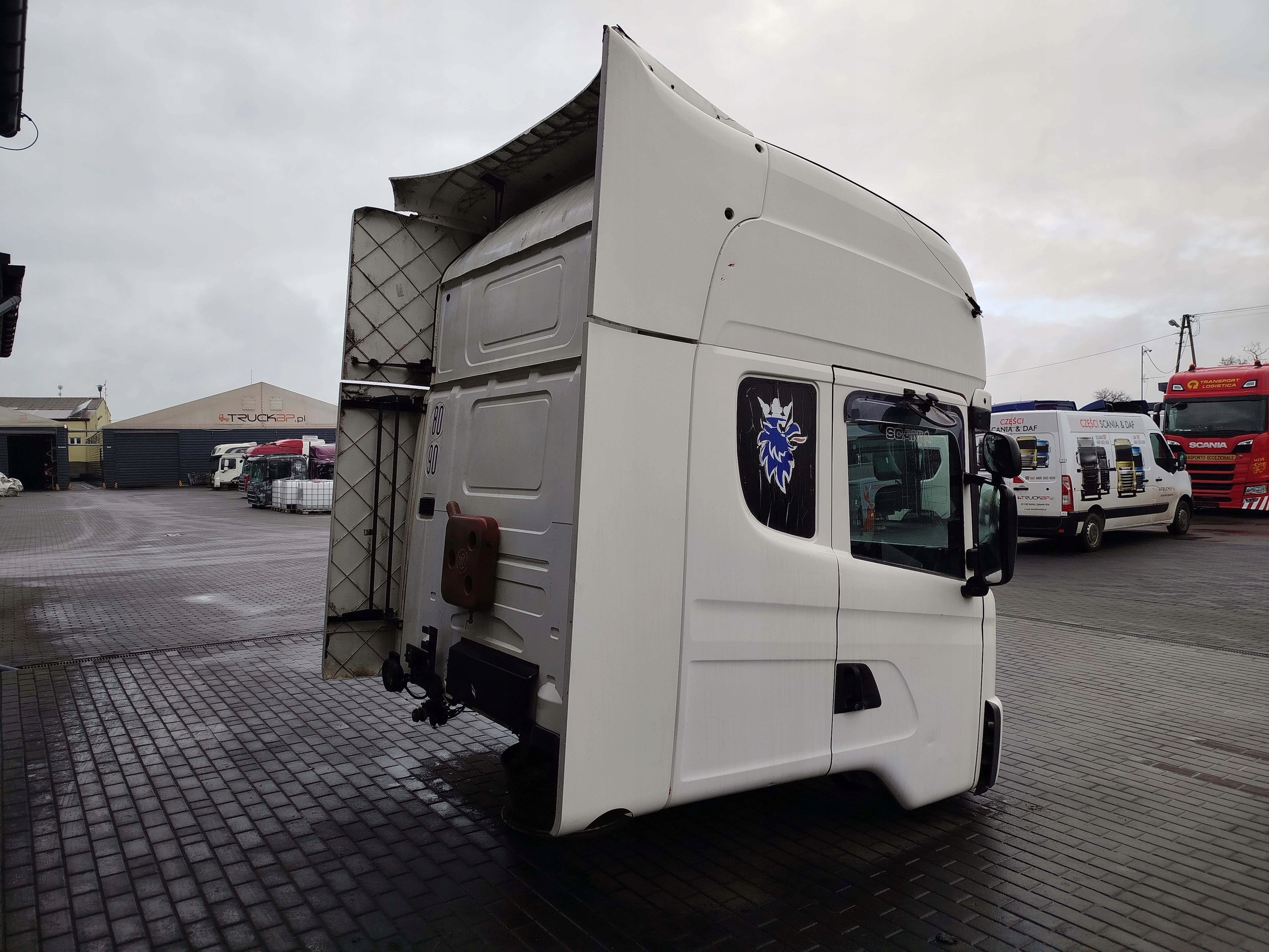 KABINA SCANIA 124 - obrazek 4