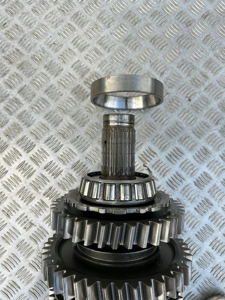 ZESTAW WAŁKÓW SKYRZNI BIEGÓW SCANIA GRS 905 R - obrazek 10