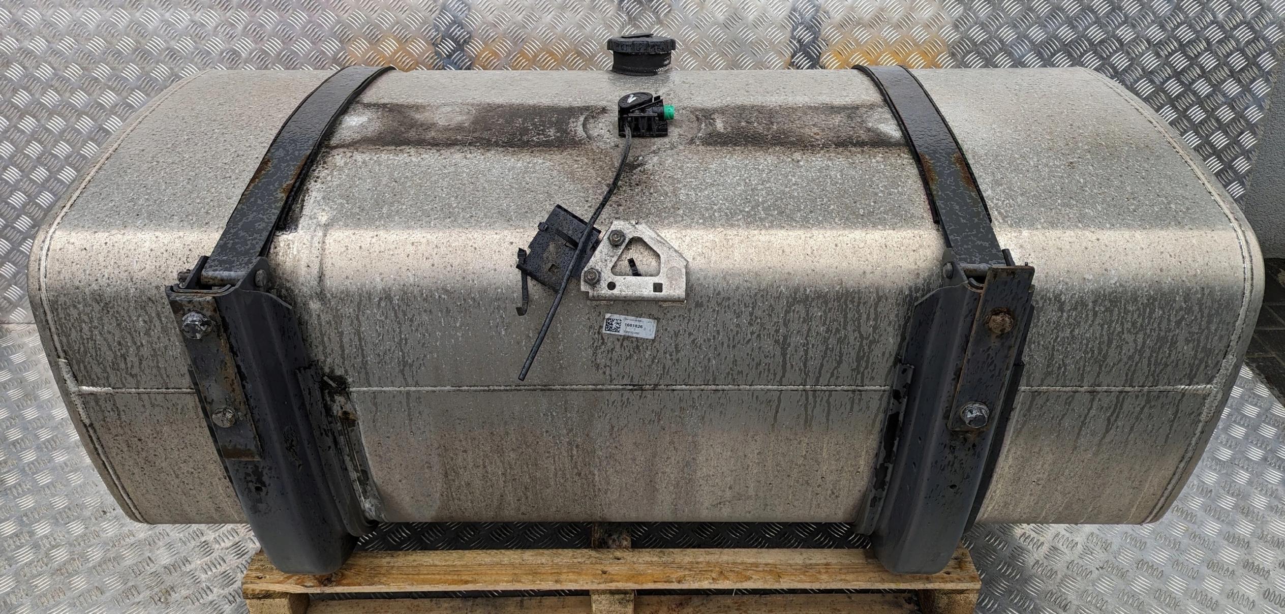 ZBIORNIK PALIWA 620 LITRÓW KOMPLETNY 2016 ROK DAF - obrazek 3