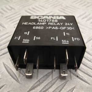 PRZEKAŹNIK ŚWIATEŁ PRZEDNICH SCANIA R / 124